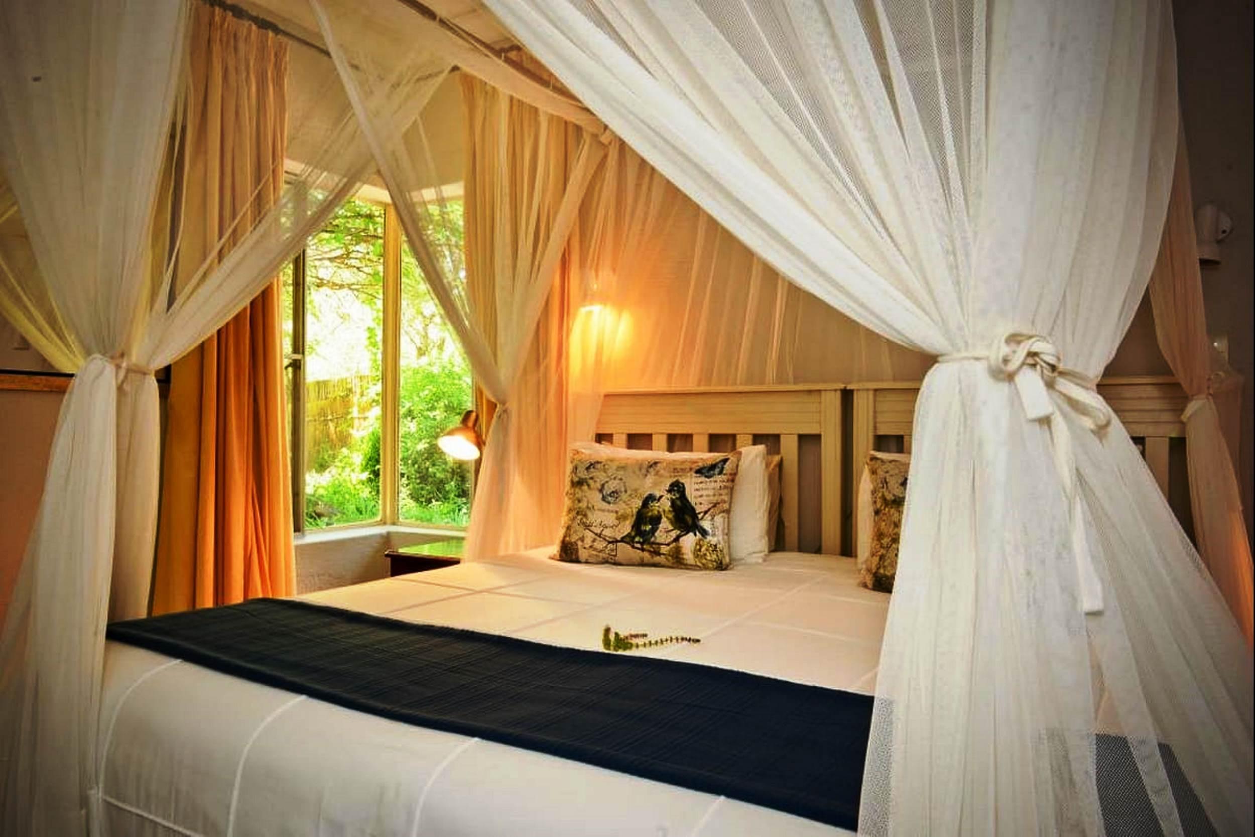 Khaya Ndlovu Safari Manor