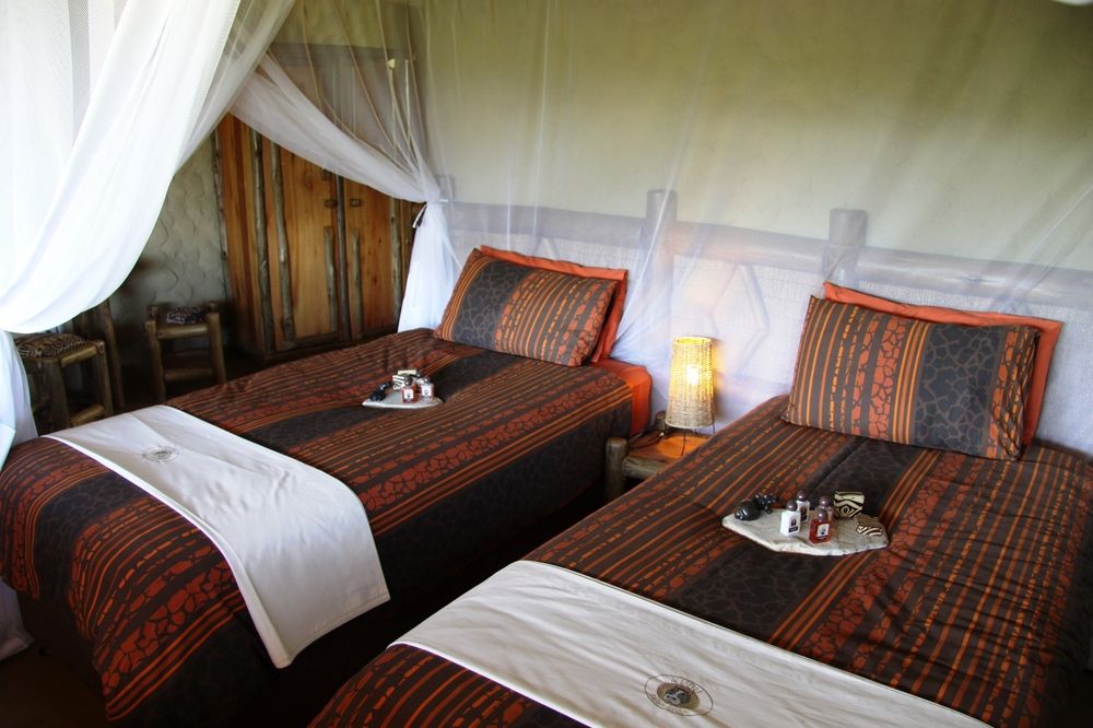 Kubu Safari Lodge
