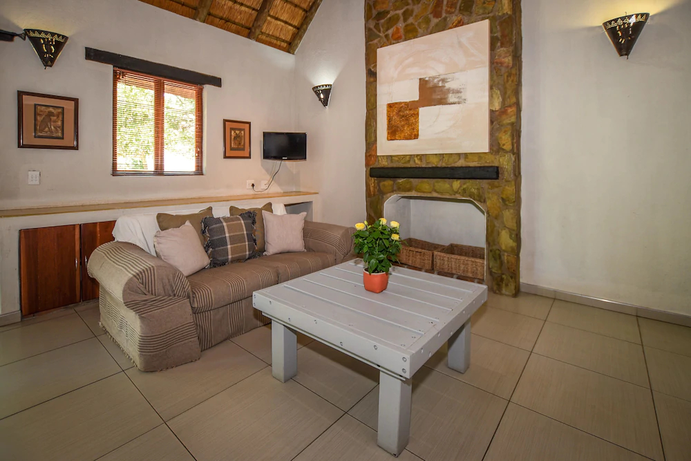 Leopard's Lair Bush Lodge
