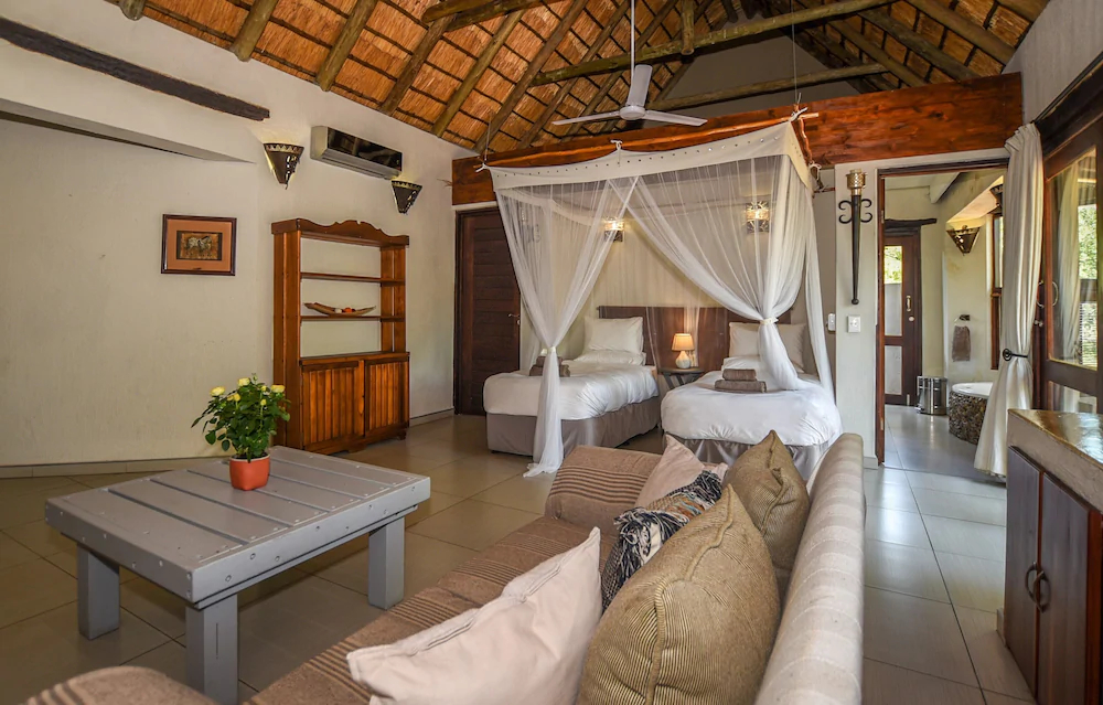 Leopard's Lair Bush Lodge