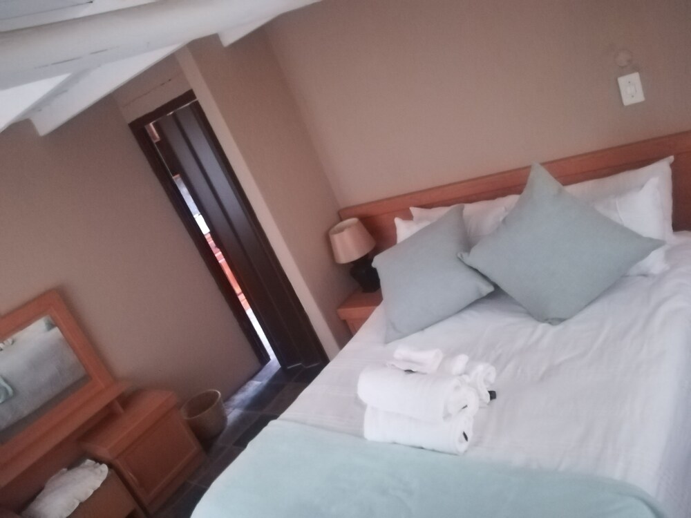 Mali Mali Safari Lodge