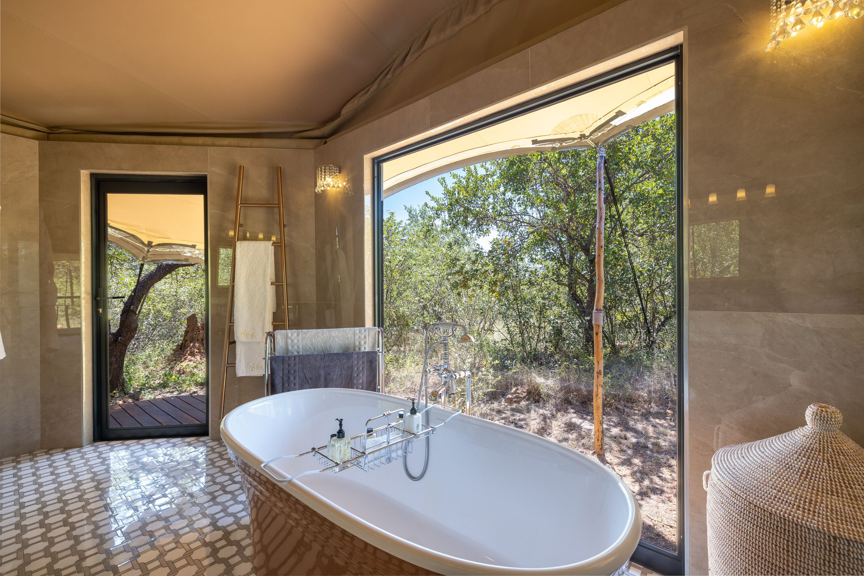 Oase by 7 Star Lodges - Greater Kruger Private 530ha Reserve