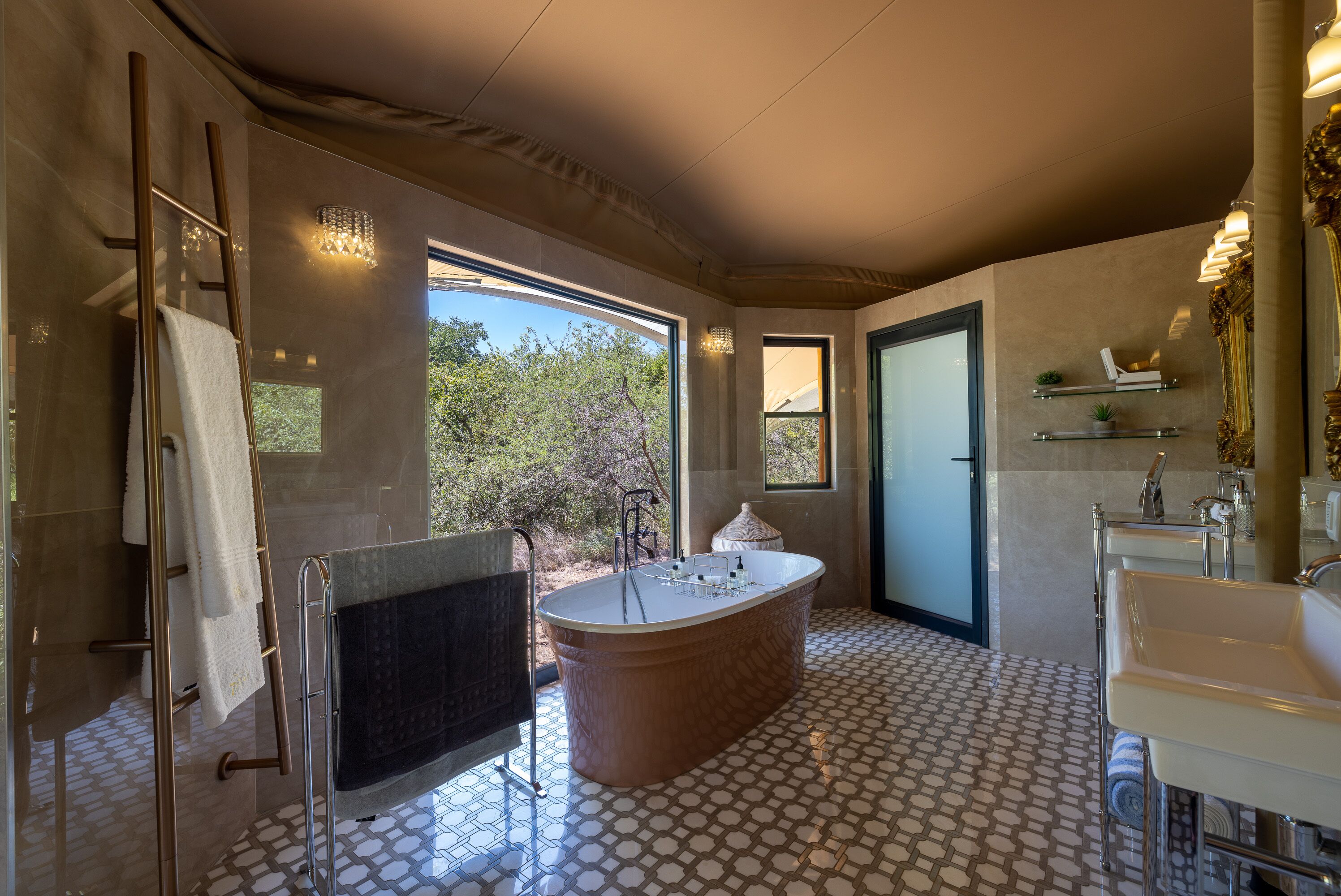 Oase by 7 Star Lodges - Greater Kruger Private 530ha Reserve