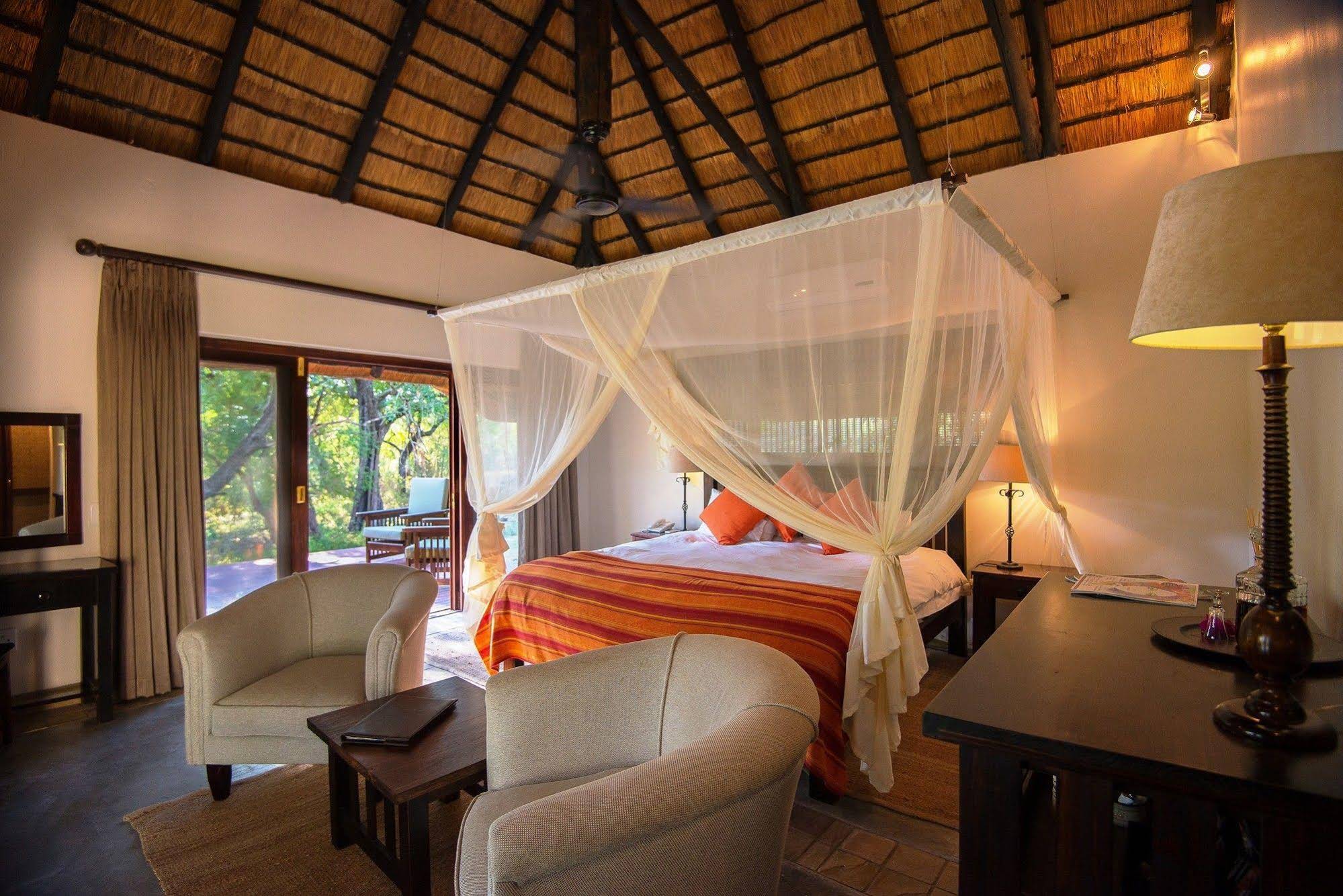 Inyati Game Lodge