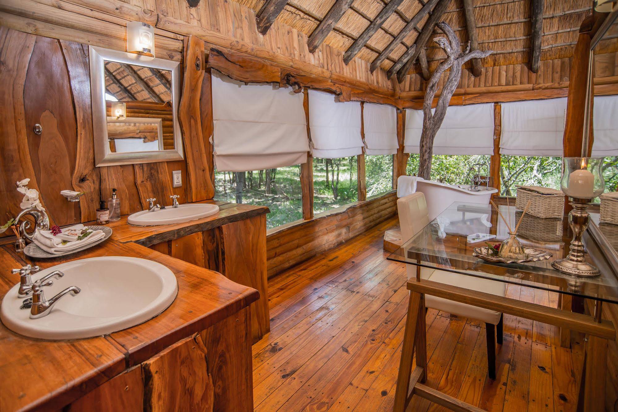 Karongwe River Lodge