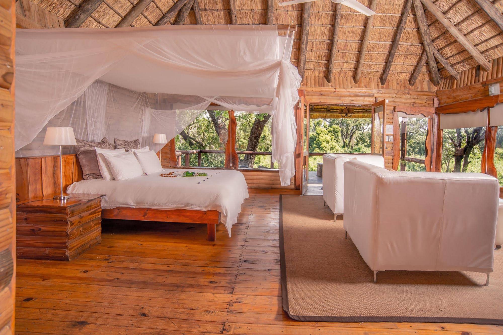 Karongwe River Lodge