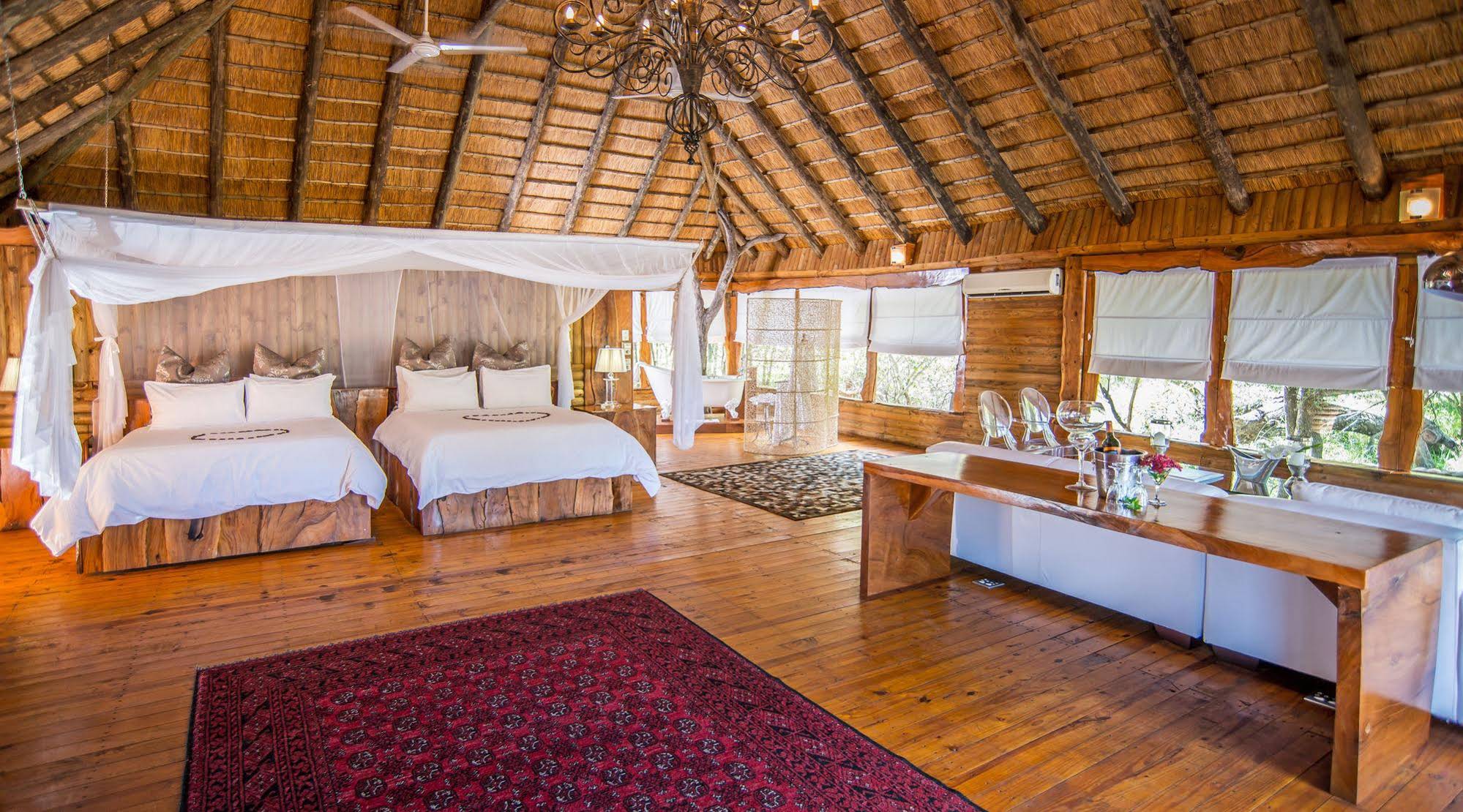 Karongwe River Lodge