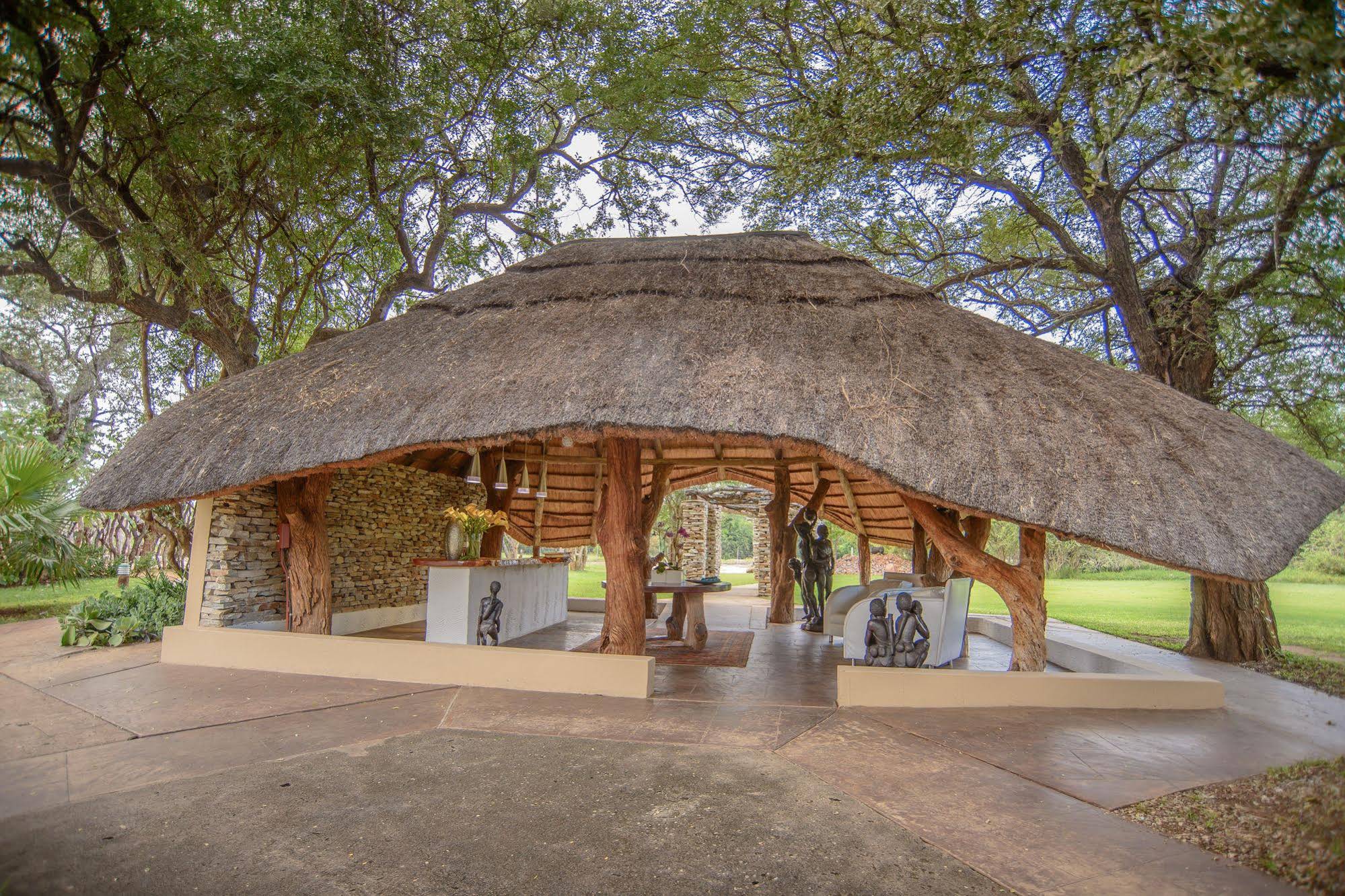 Karongwe River Lodge