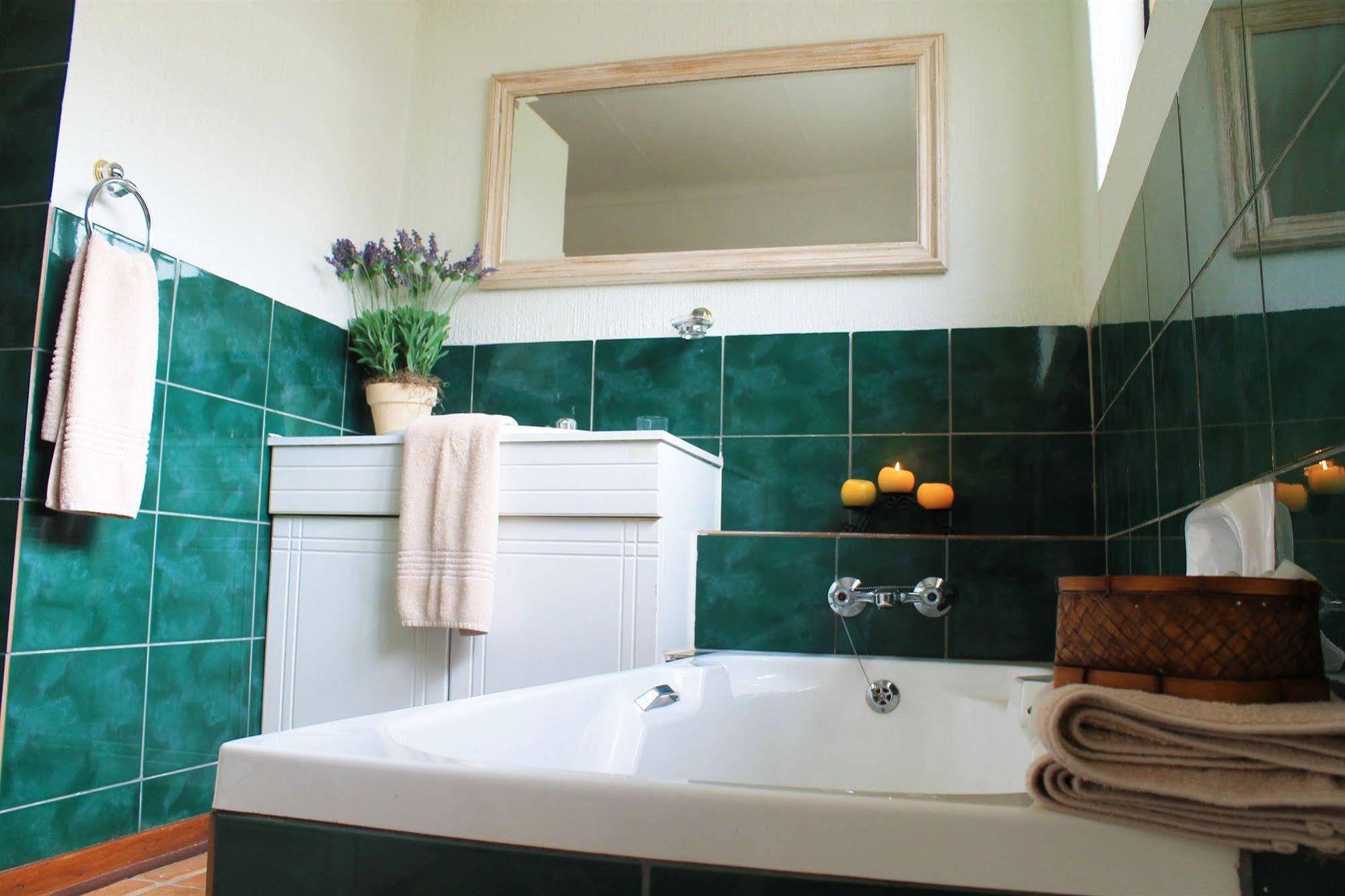 Chestnut Country Lodge