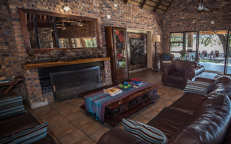 Gomo Gomo Game Lodge
