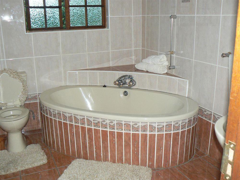 Country Link Guest Lodge