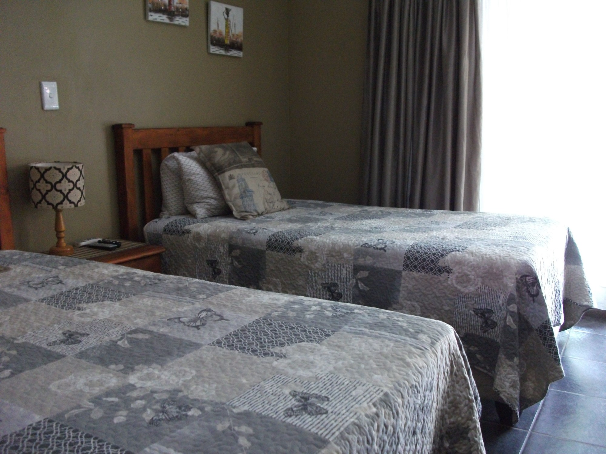 Meerkat Manor Guest House