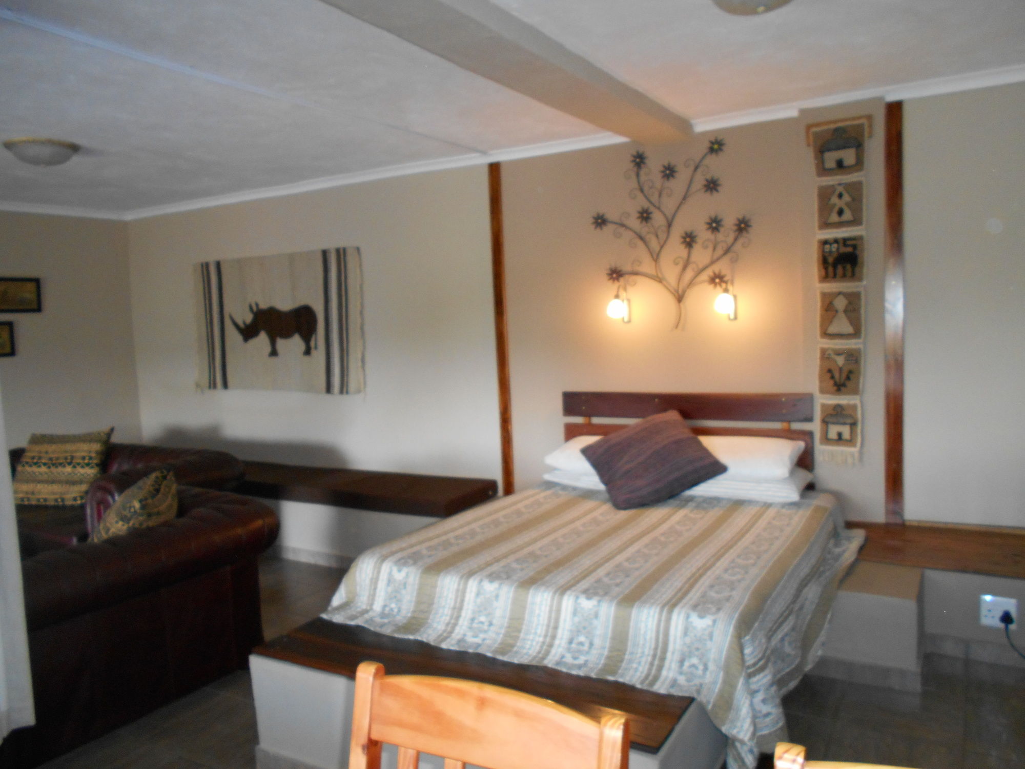 Meerkat Manor Guest House