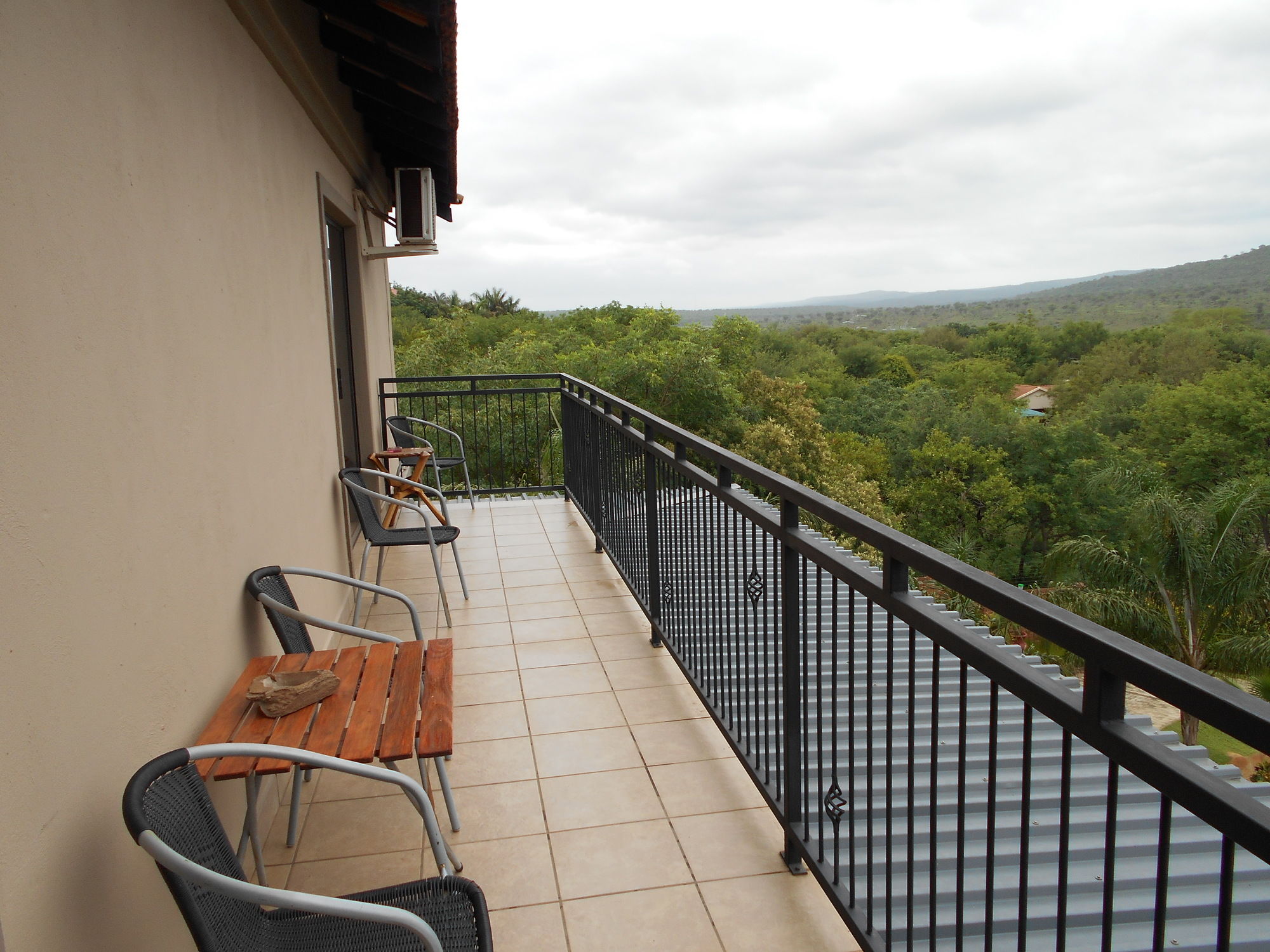 Meerkat Manor Guest House