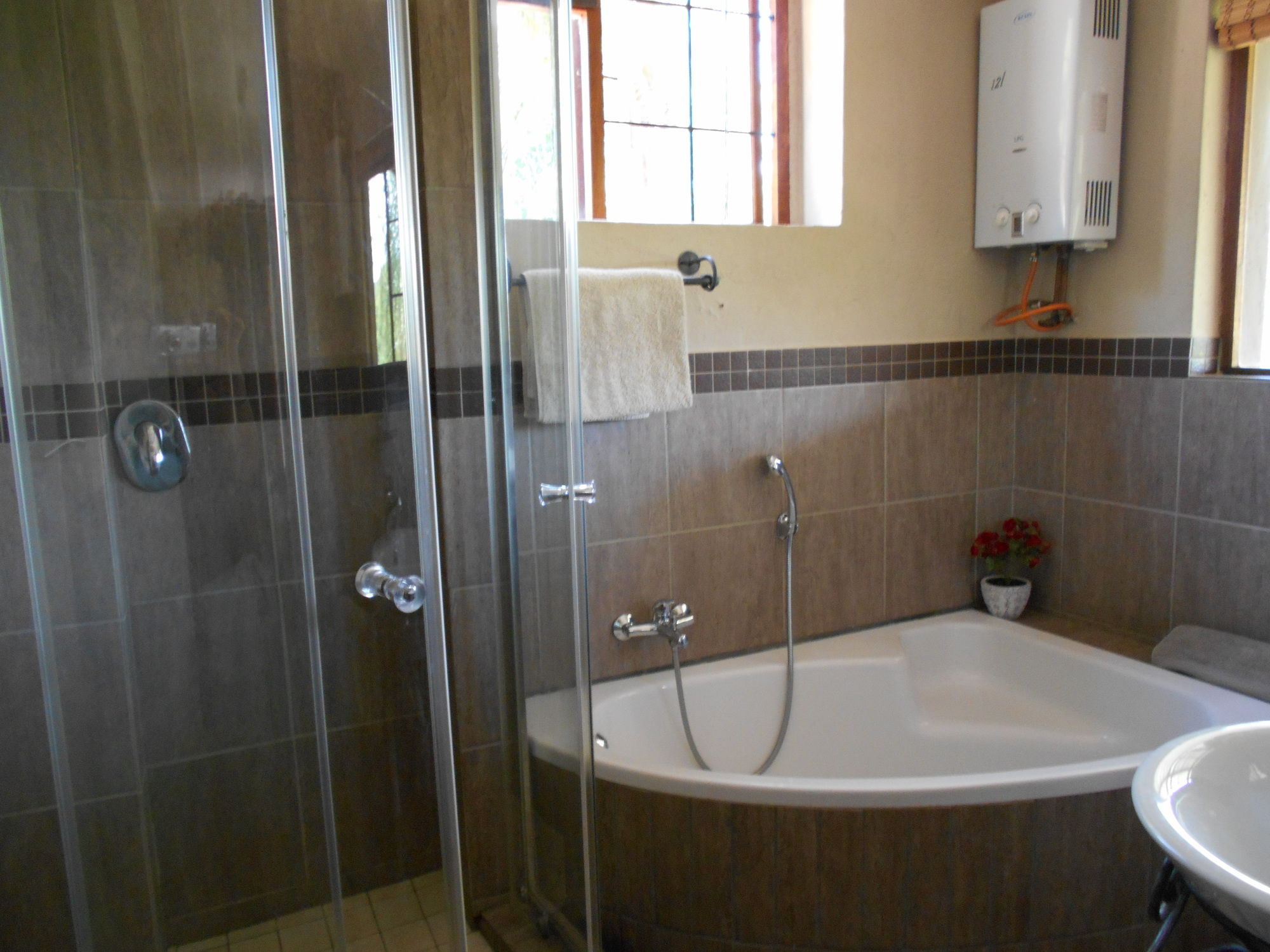 Meerkat Manor Guest House