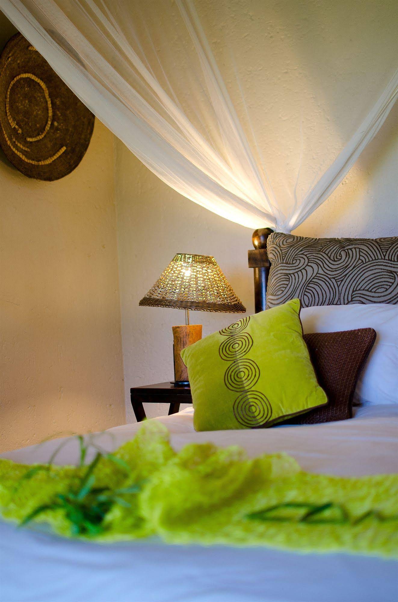 Tau Game Lodge