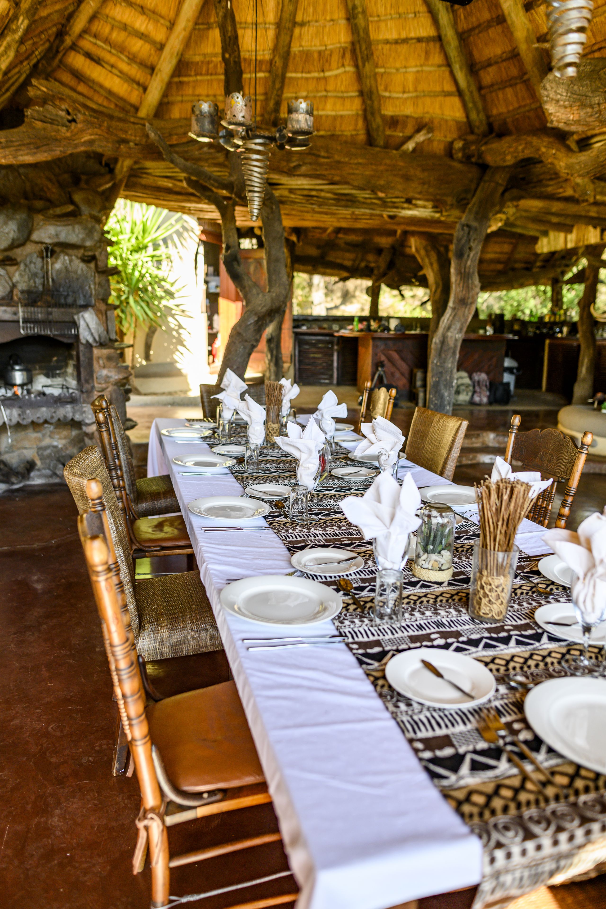 Toro River Lodges Big 5 Safari