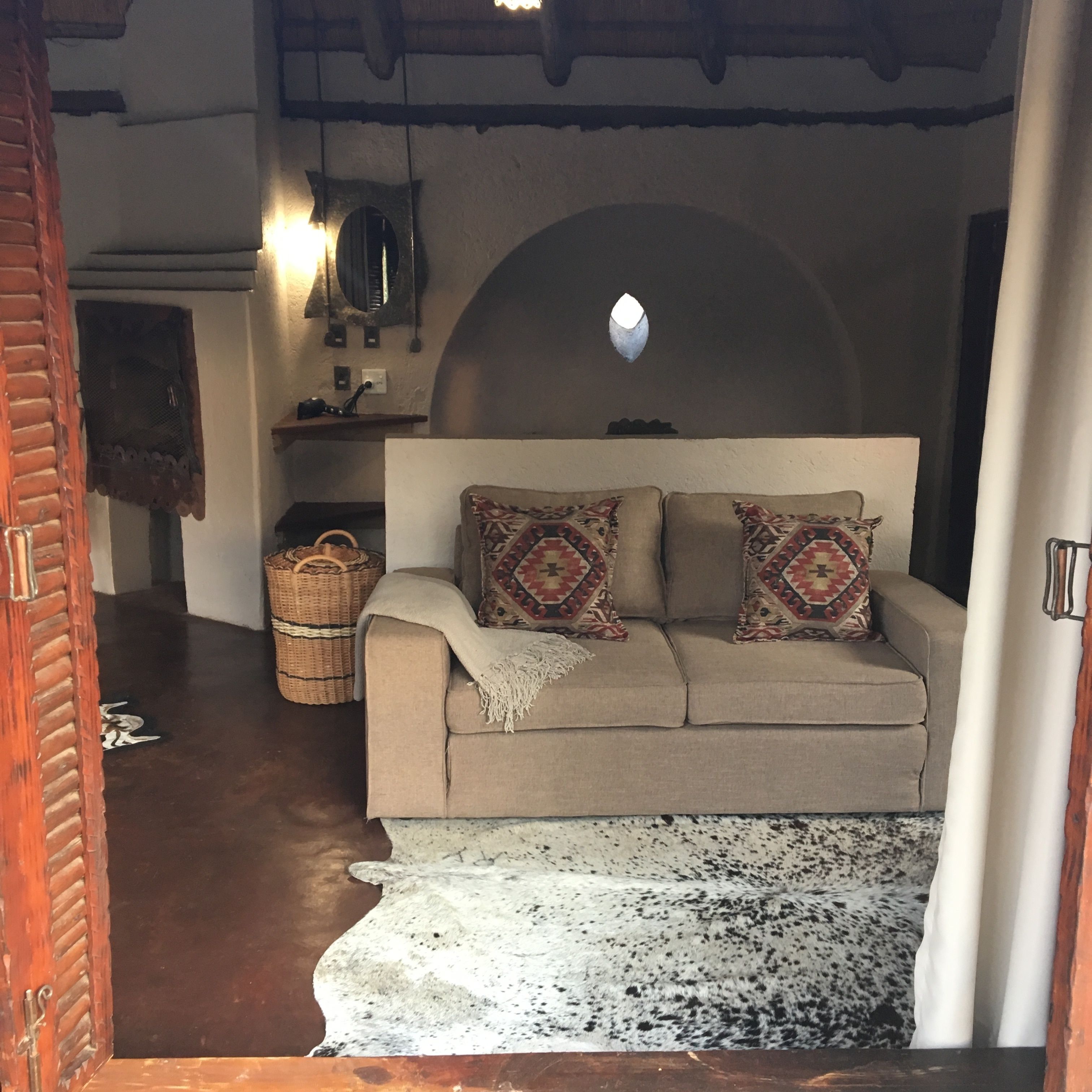 Toro River Lodges Big 5 Safari