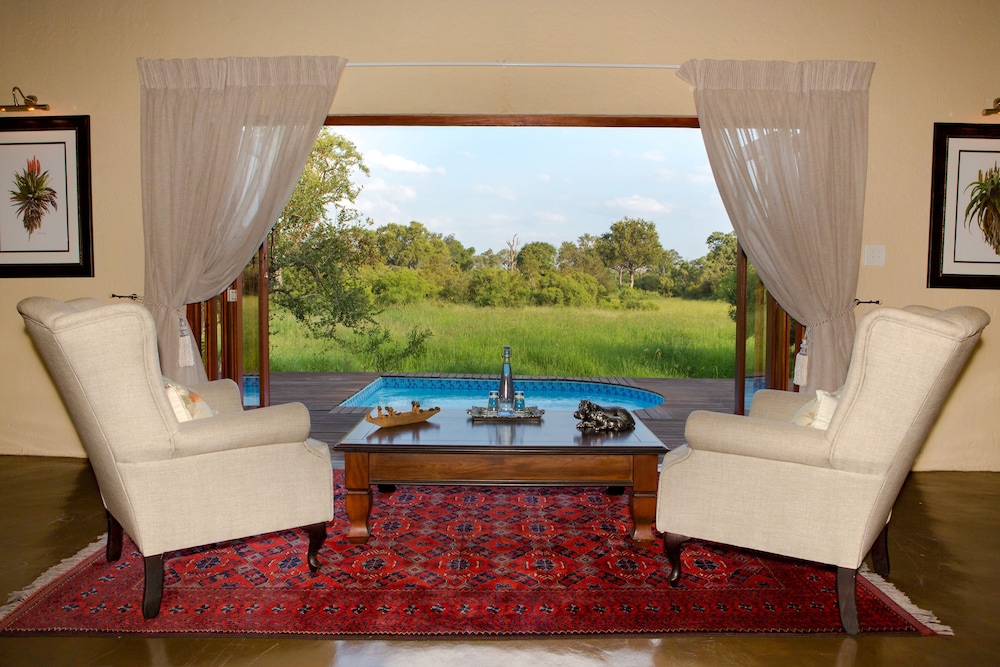 Tintswalo Manor House