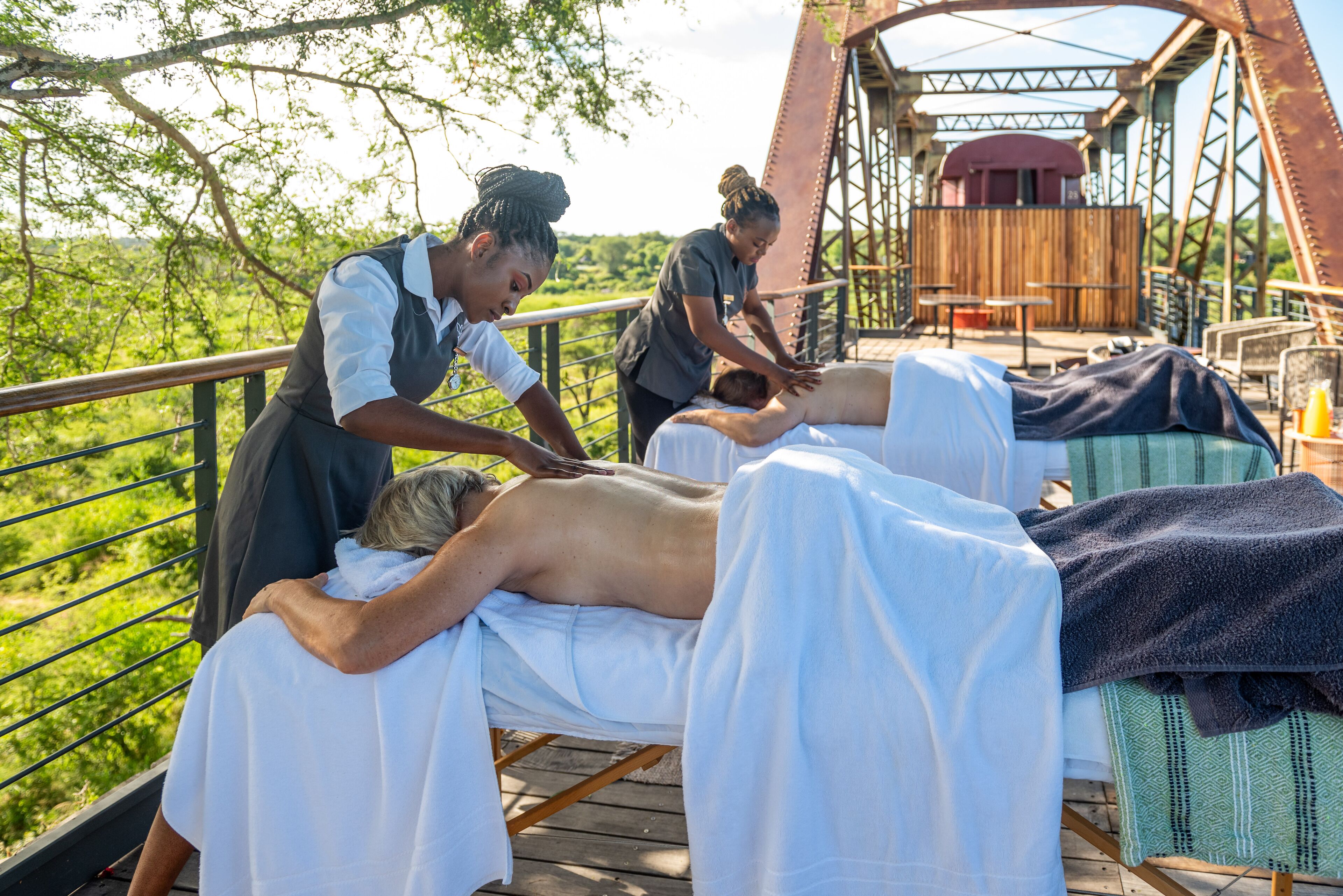 Kruger Shalati - Train on The Bridge & Garden Suites