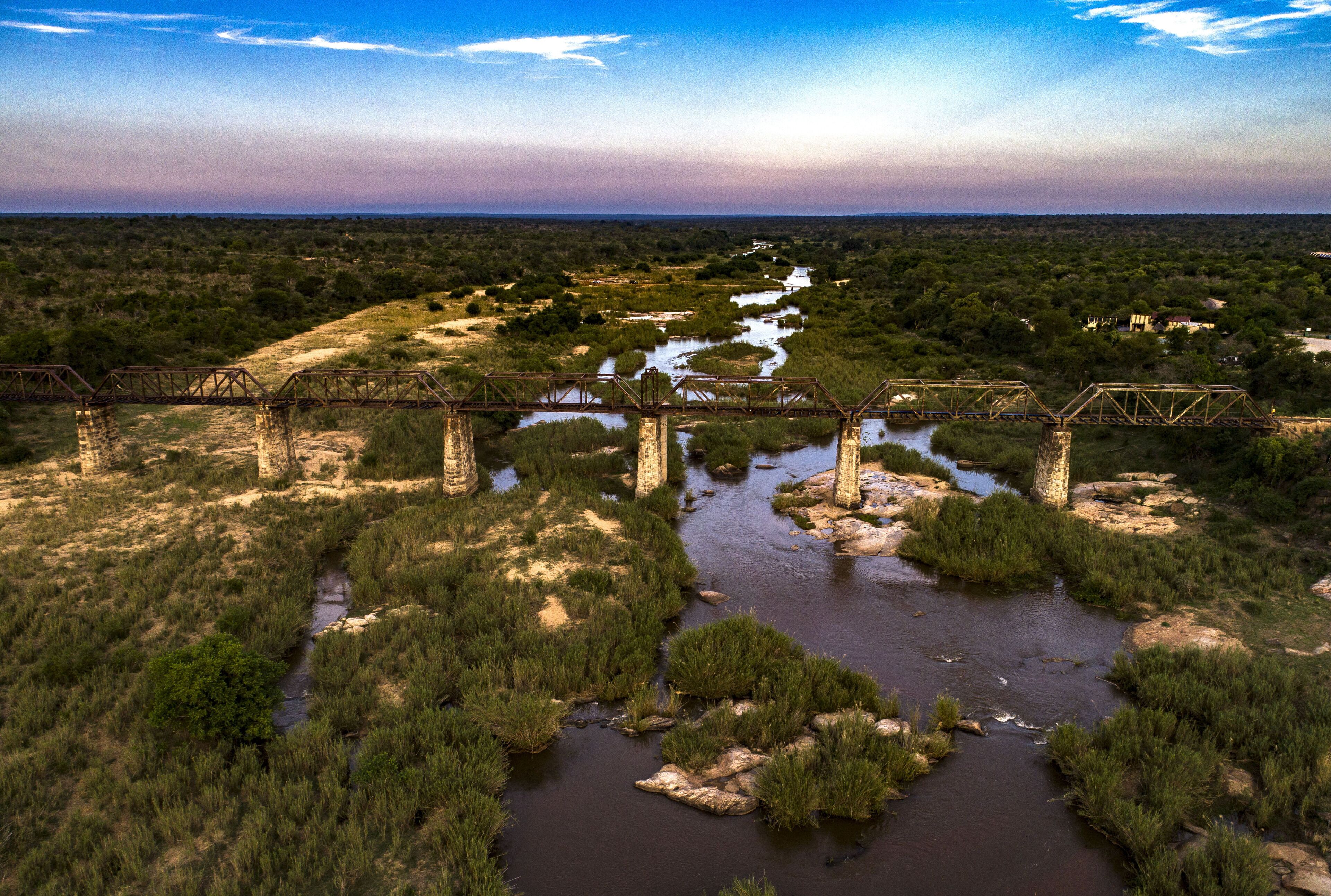 Kruger Shalati - Train on The Bridge & Garden Suites