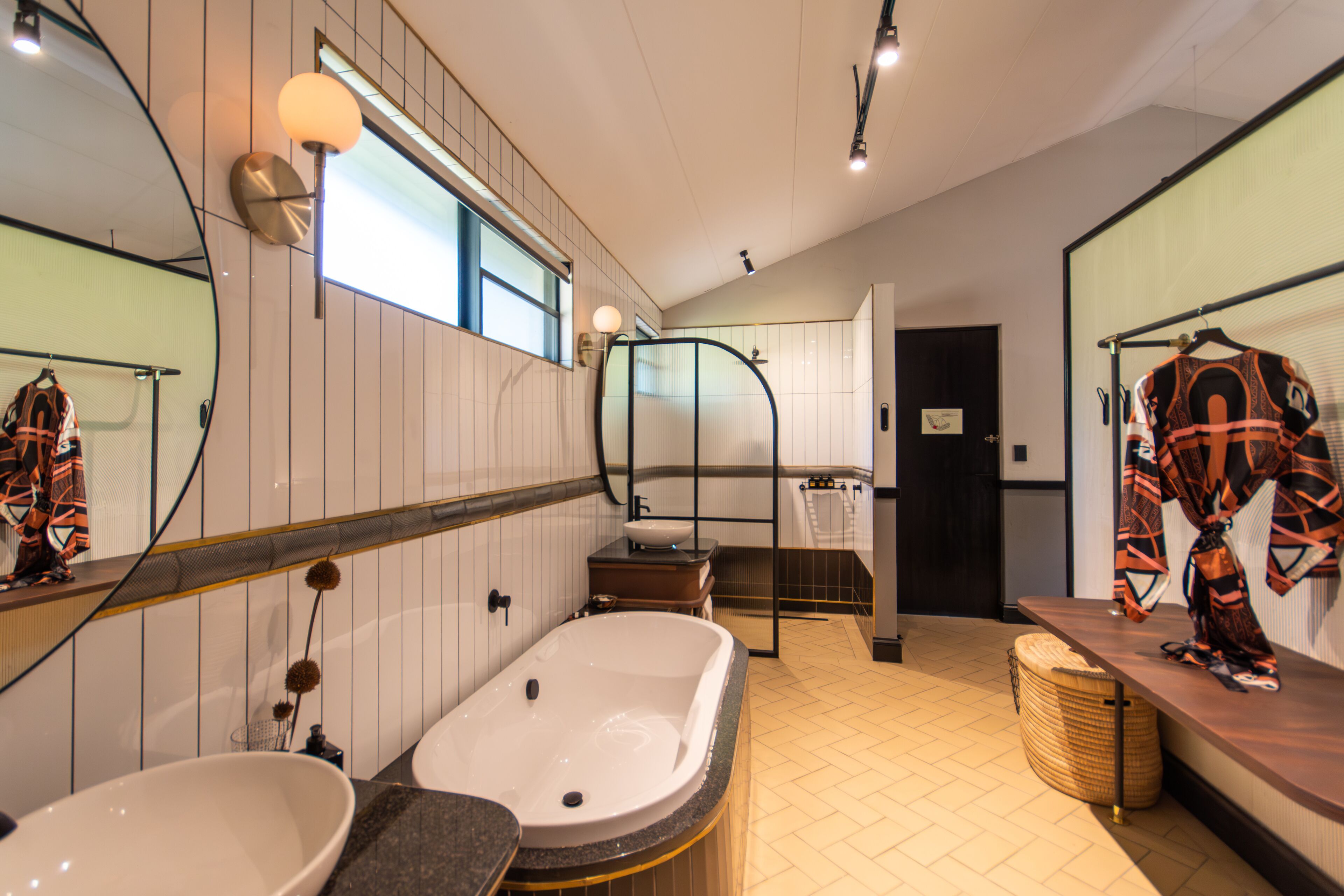 Kruger Shalati - Train on The Bridge & Garden Suites