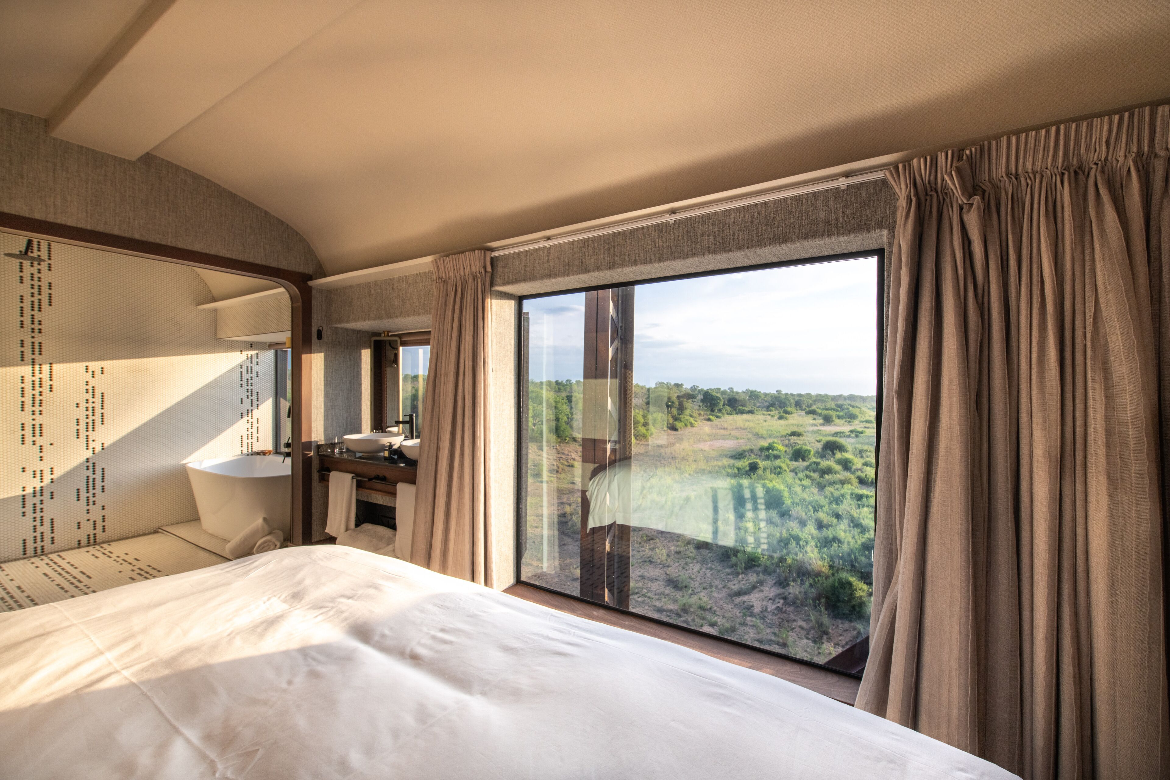 Kruger Shalati - Train on The Bridge & Garden Suites