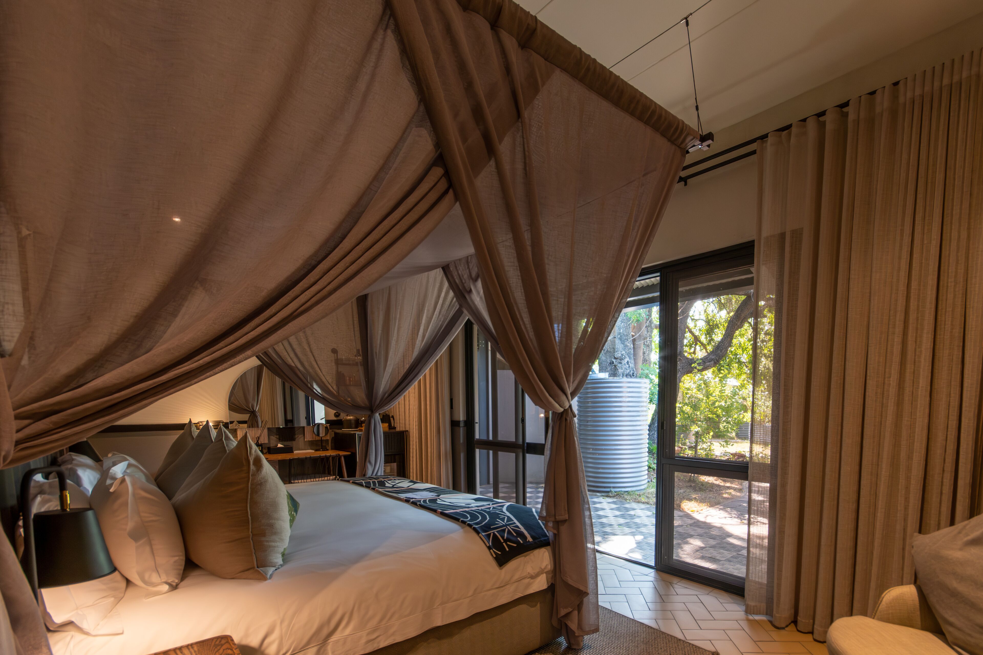 Kruger Shalati - Train on The Bridge & Garden Suites