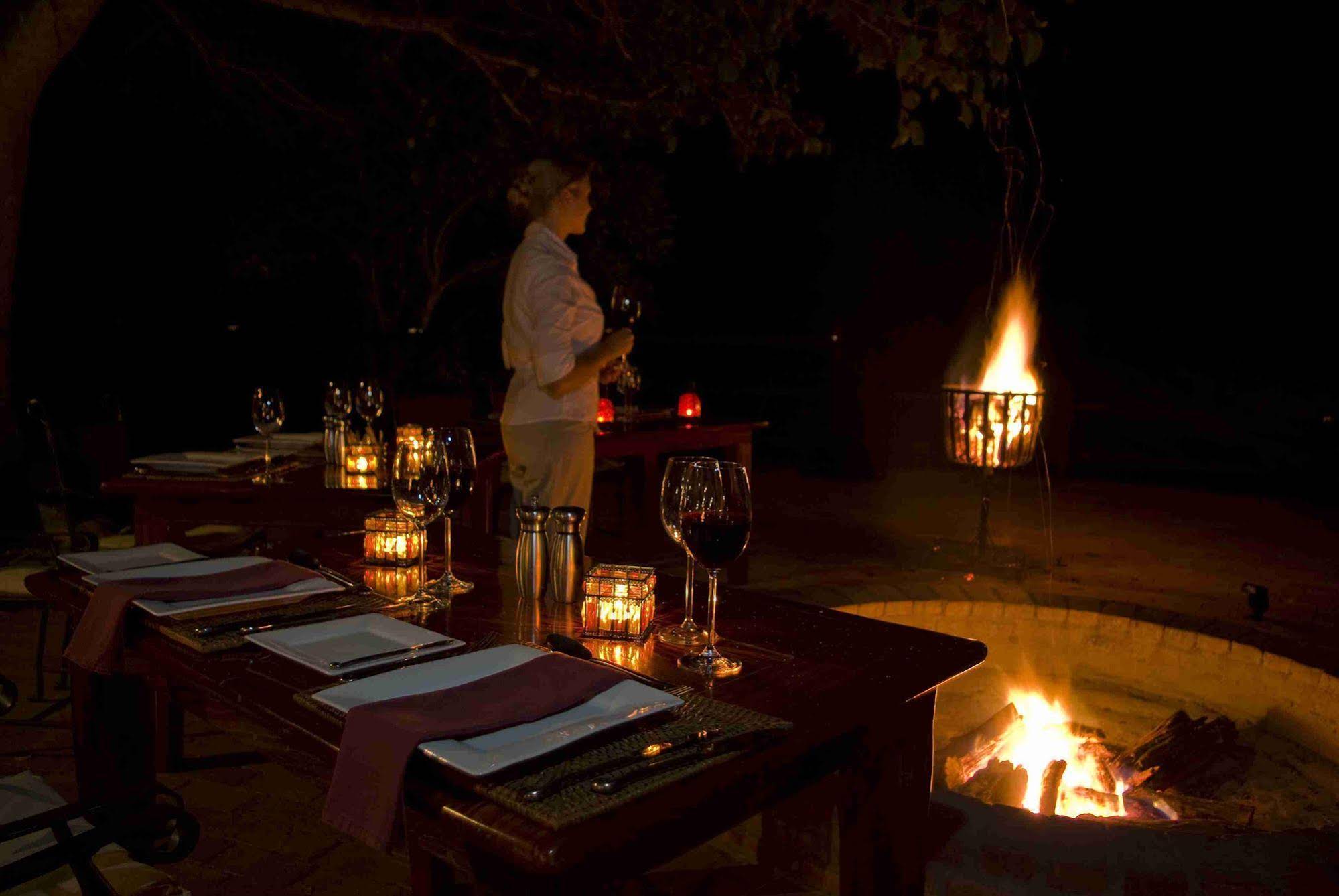 Thornybush Shumbalala Game Lodge