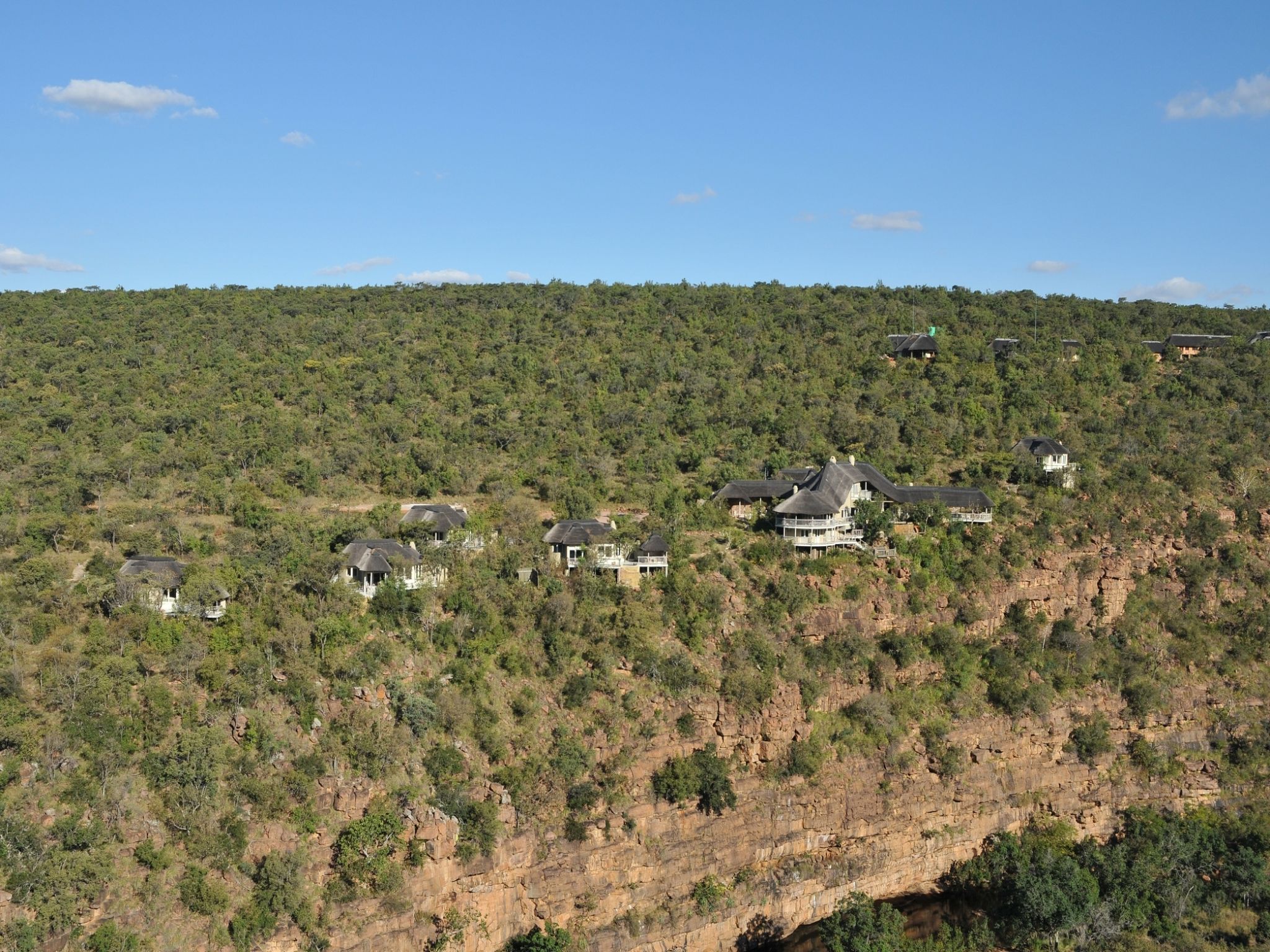 Clifftop Exclusive Safari Hideaway
