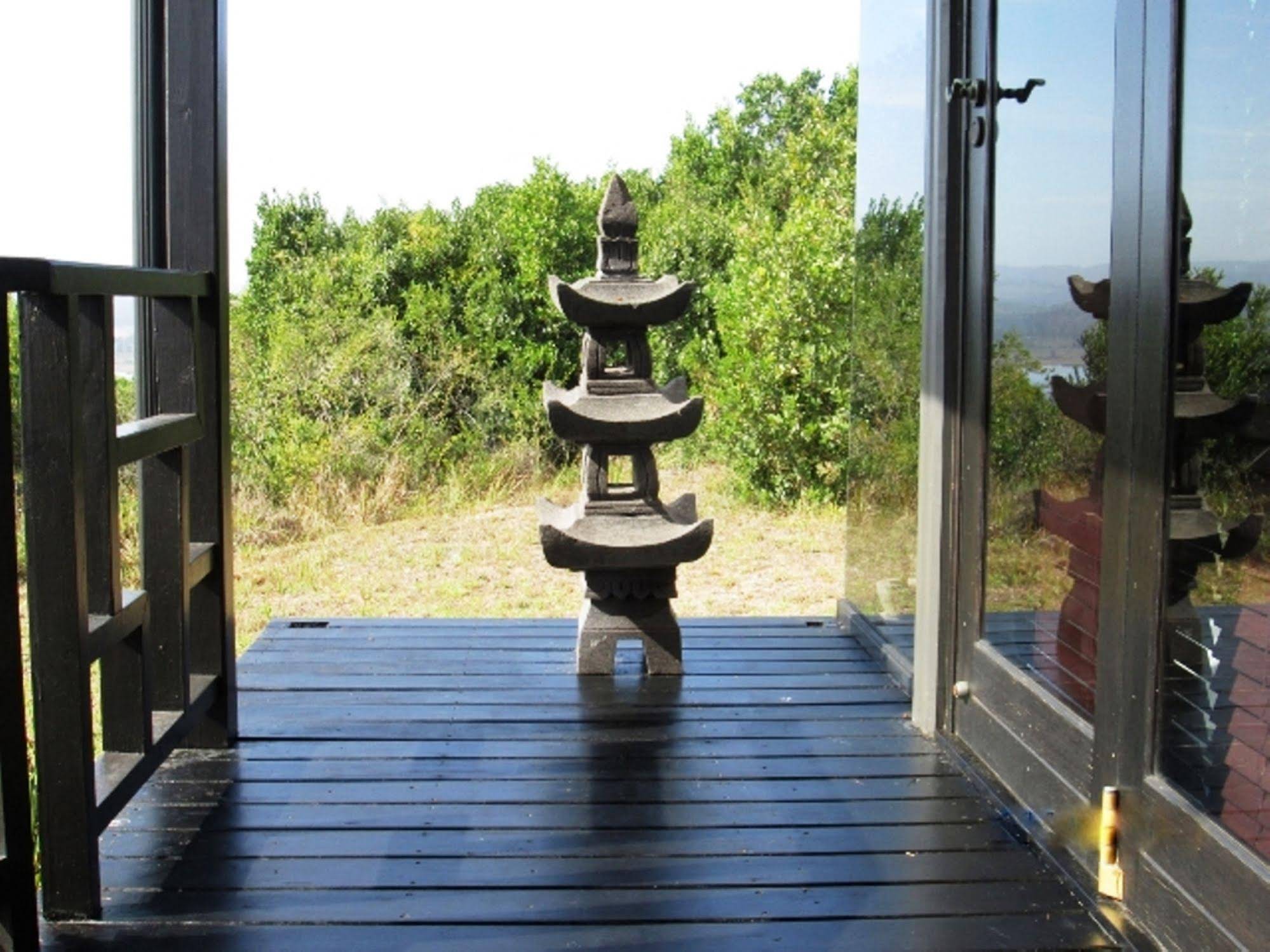 Ichibi Lakeside Lodge