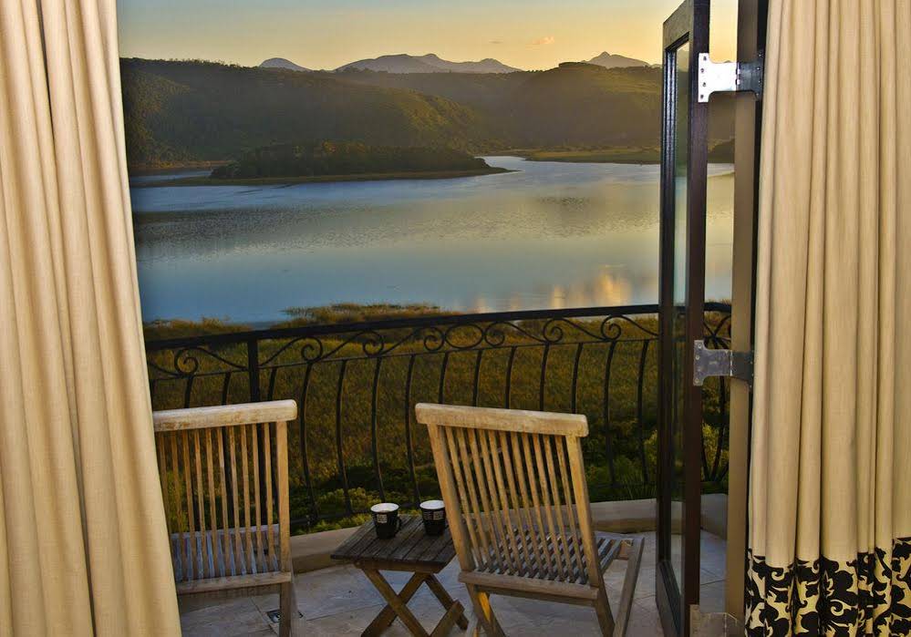 Lodge On The Lake Accommodation and Wellness Spa