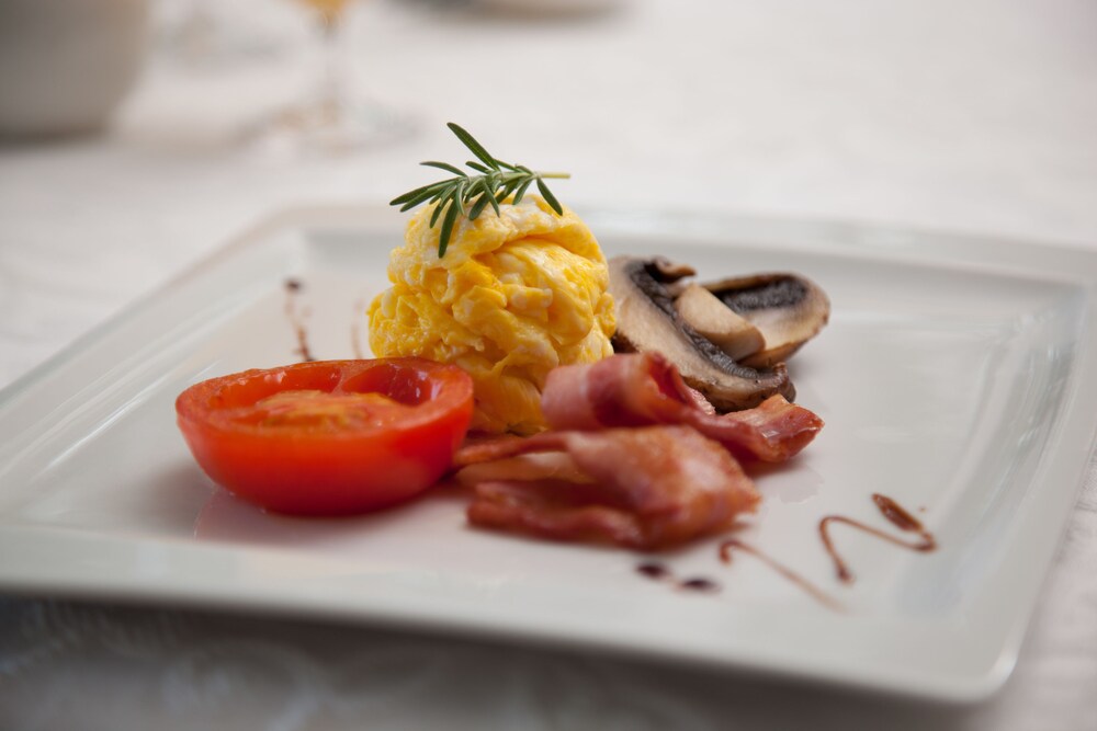 Serendipity Restaurant & Guest House
