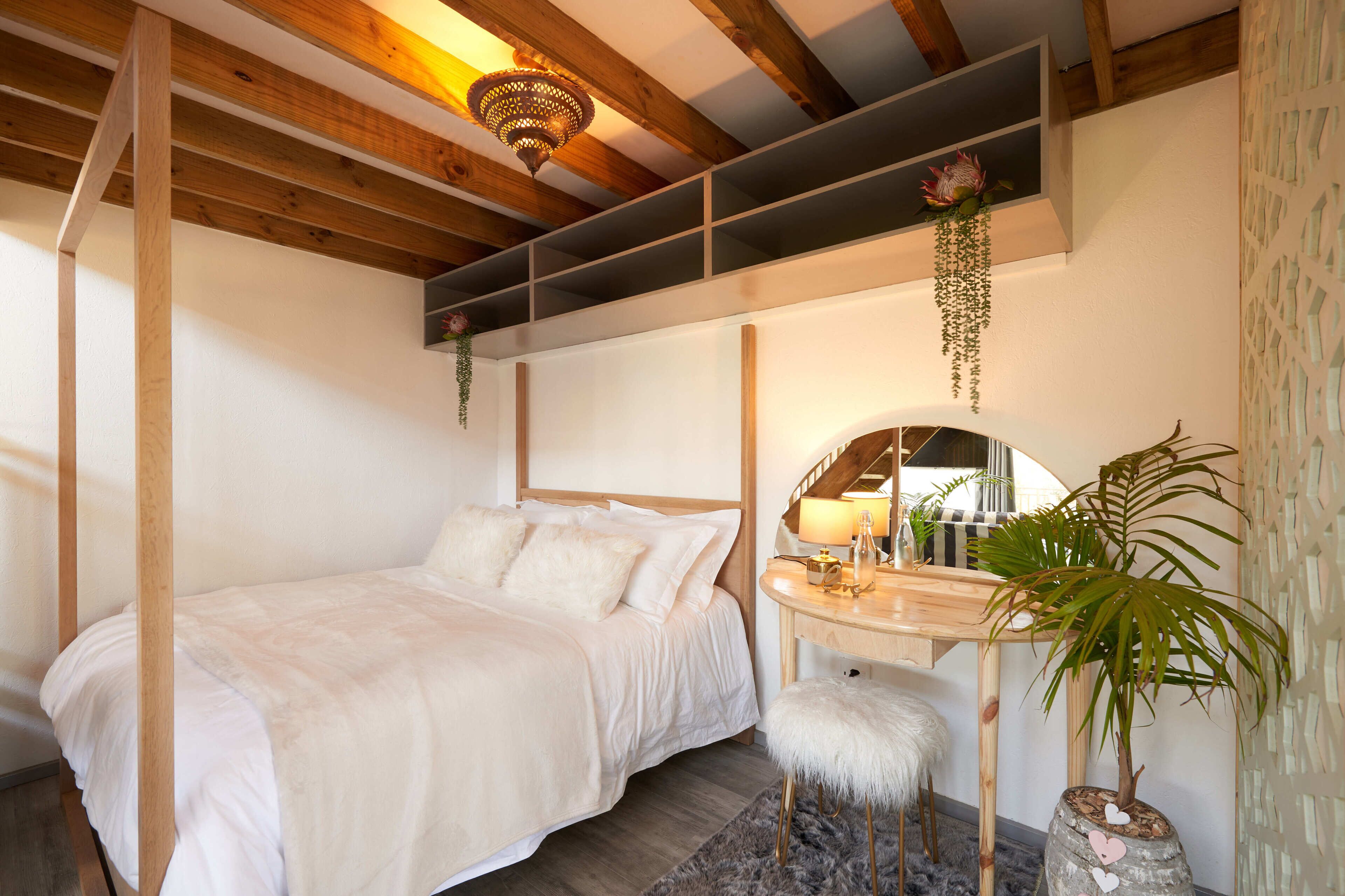 Treedom Villas And Vardos