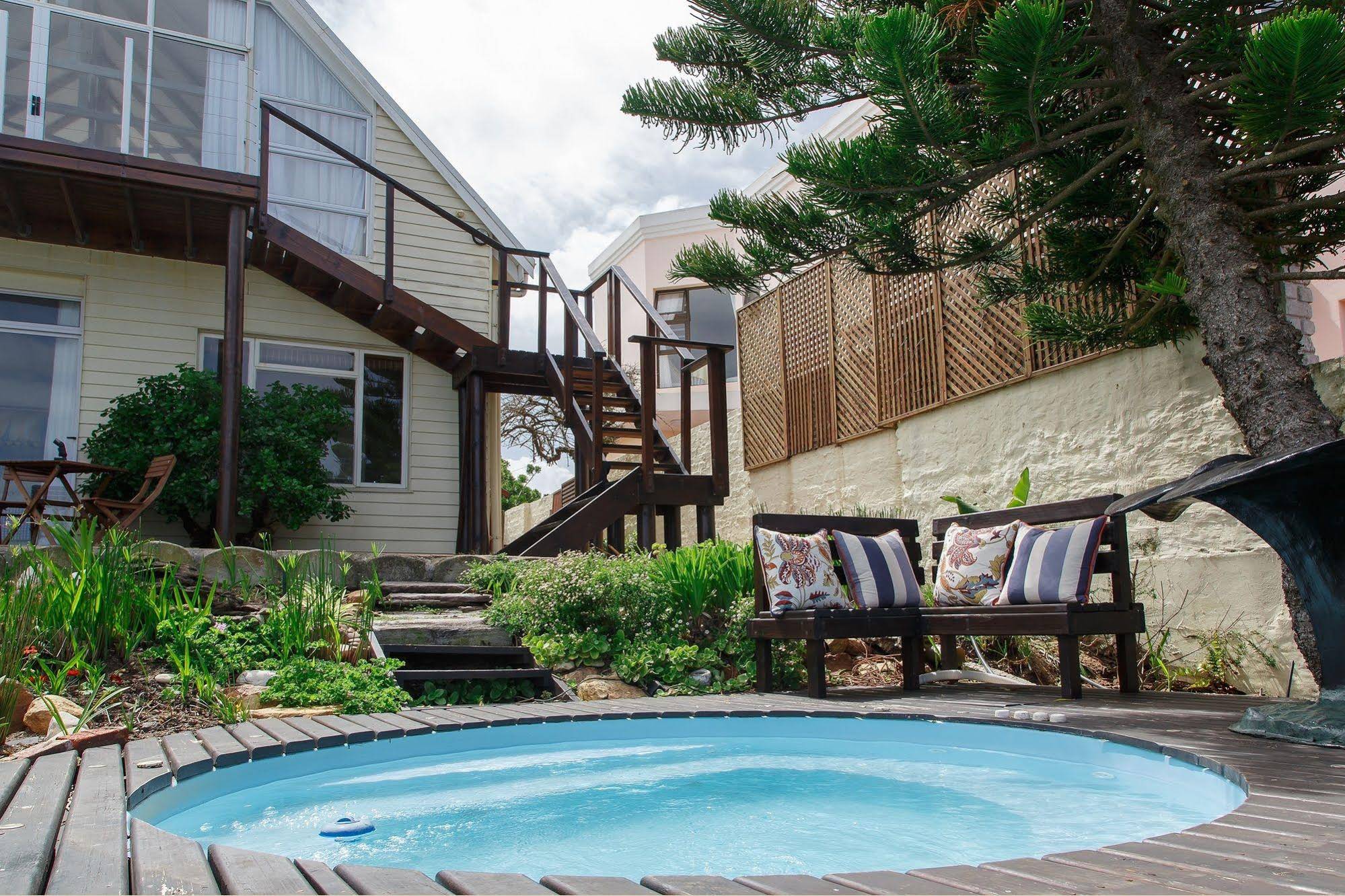 Whales Way Ocean Retreat