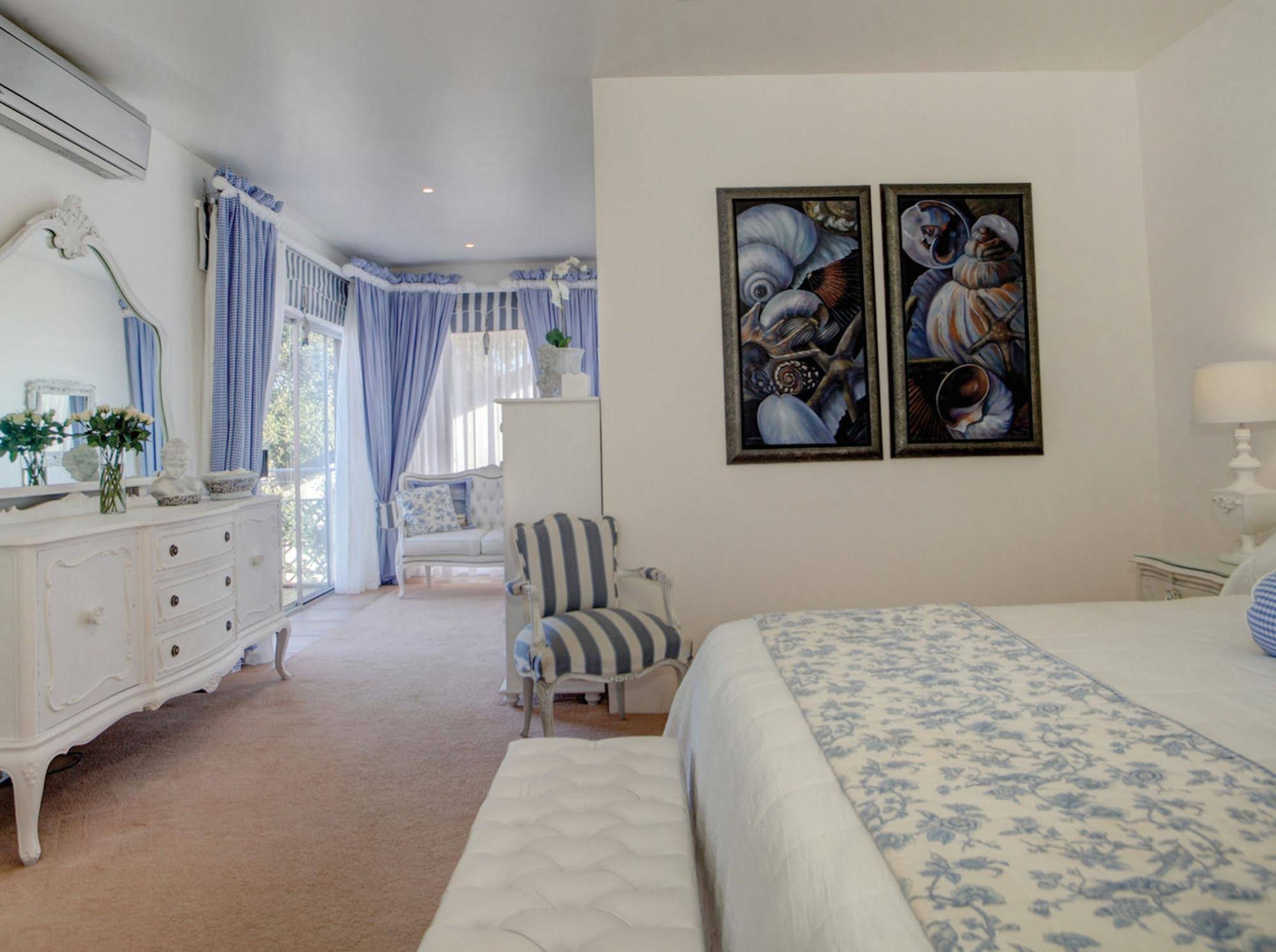 Xanadu Guest Villa