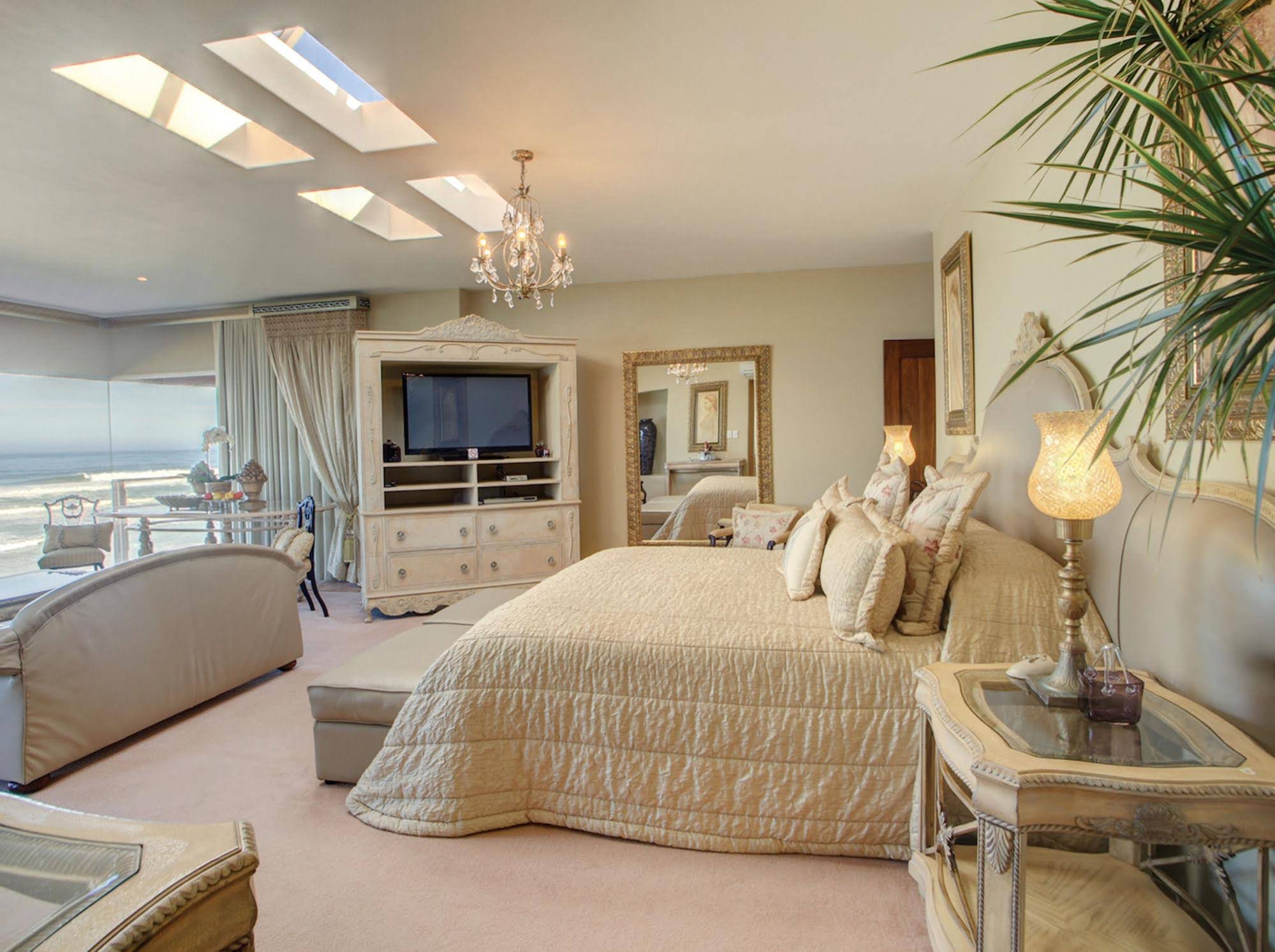 Xanadu Guest Villa