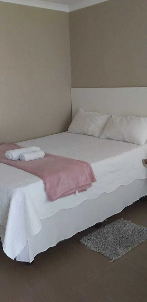 Naledi Lodge and Guest Houses