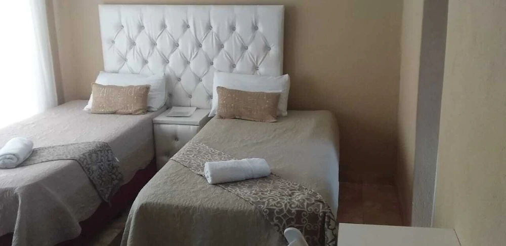 Naledi Lodge and Guest Houses