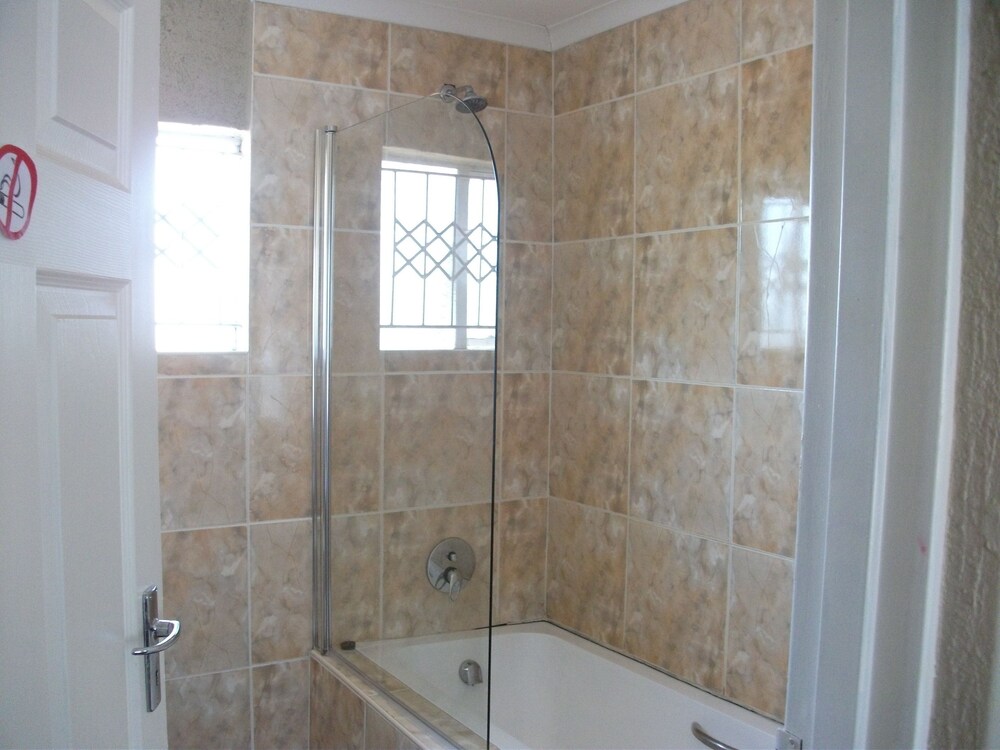 Naledi Lodge and Guest Houses