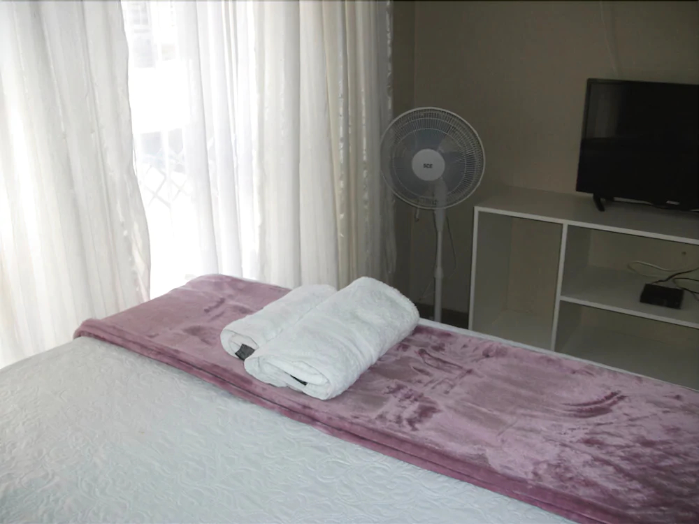 Naledi Lodge and Guest Houses