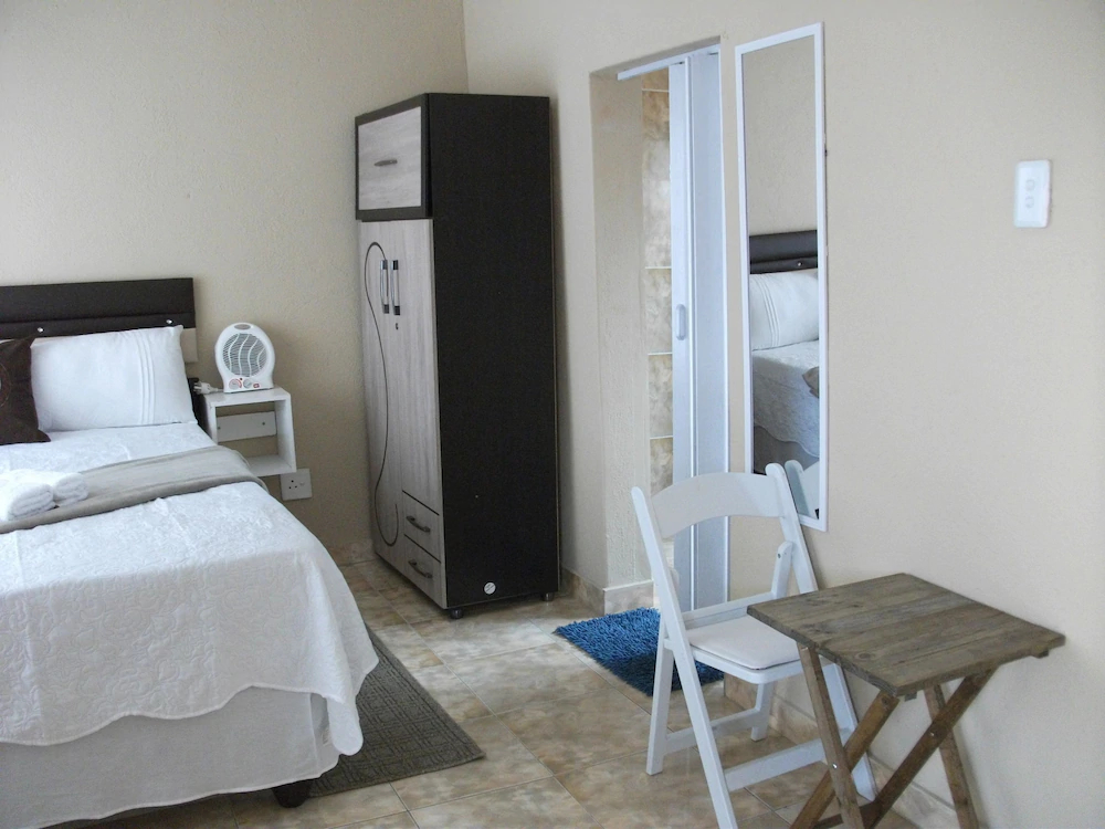 Naledi Lodge and Guest Houses