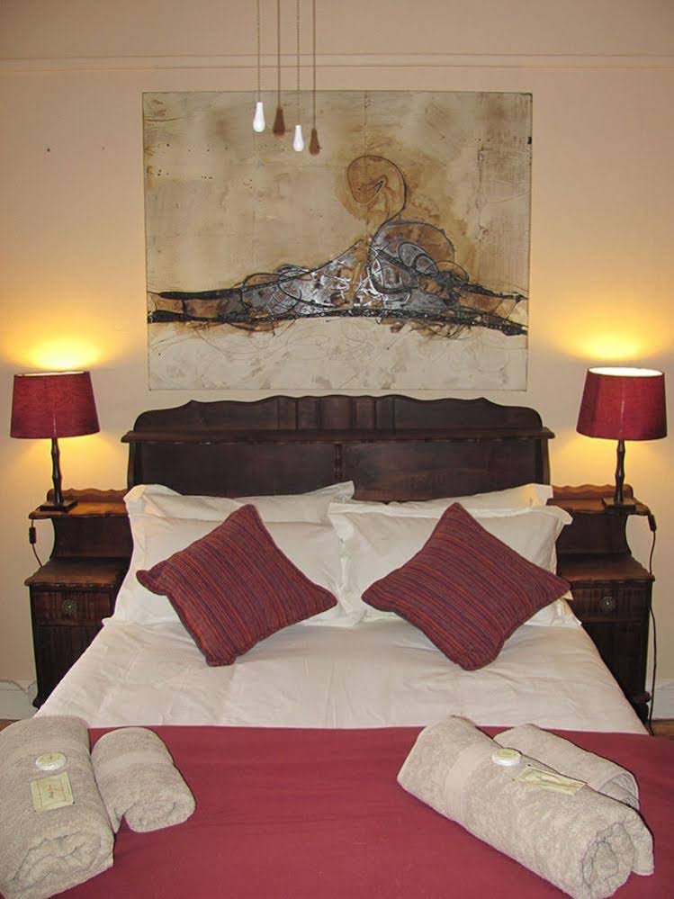 Blue Moon Guesthouse