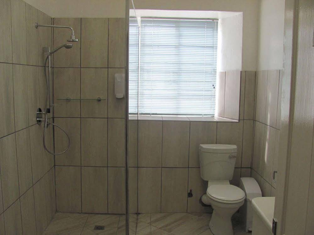 Blue Moon Guesthouse