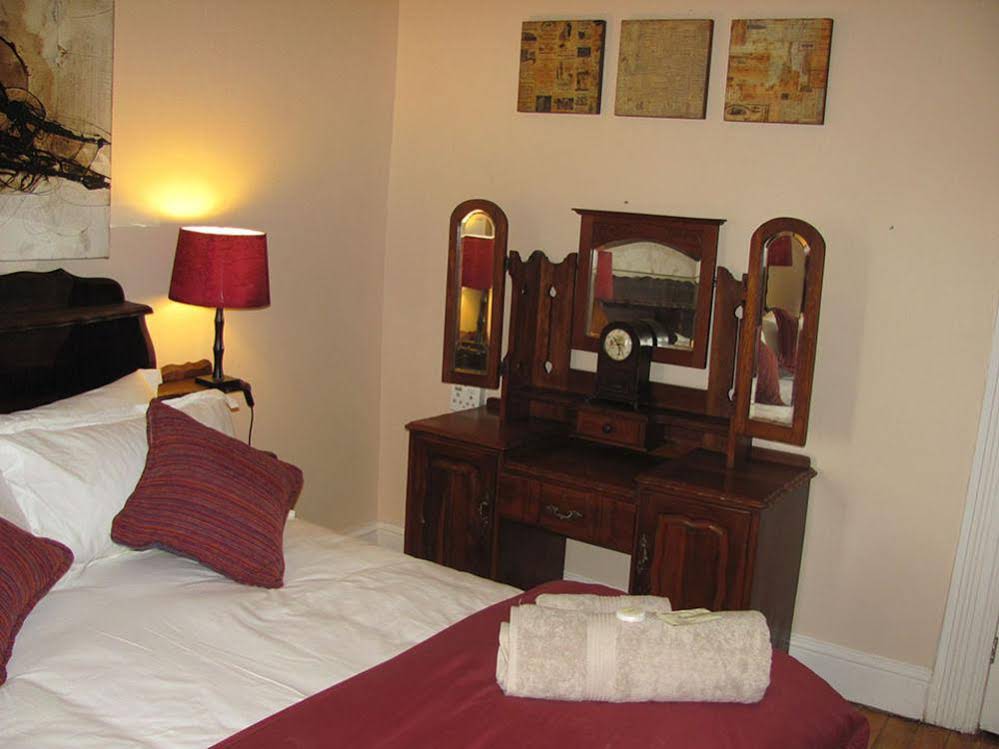 Blue Moon Guesthouse
