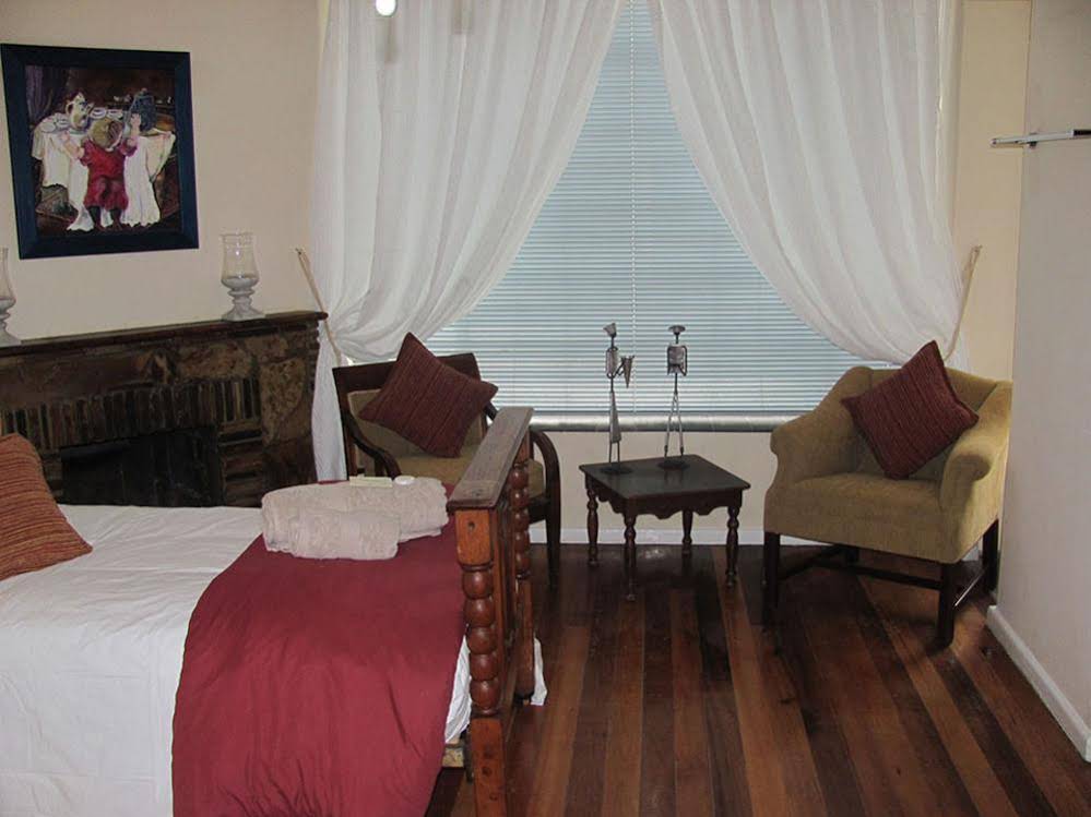 Blue Moon Guesthouse