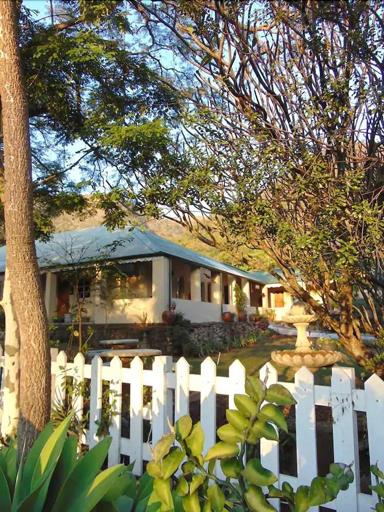 Fountain Baths Guest Cottages