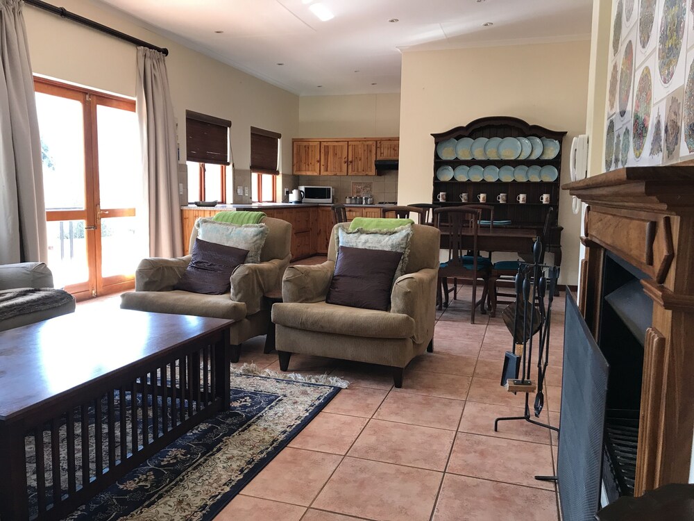 Clarens Butterfly Villa