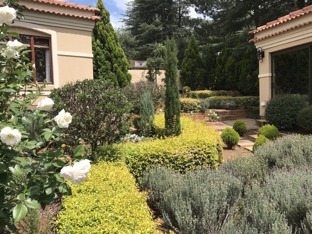 Clarens Butterfly Villa