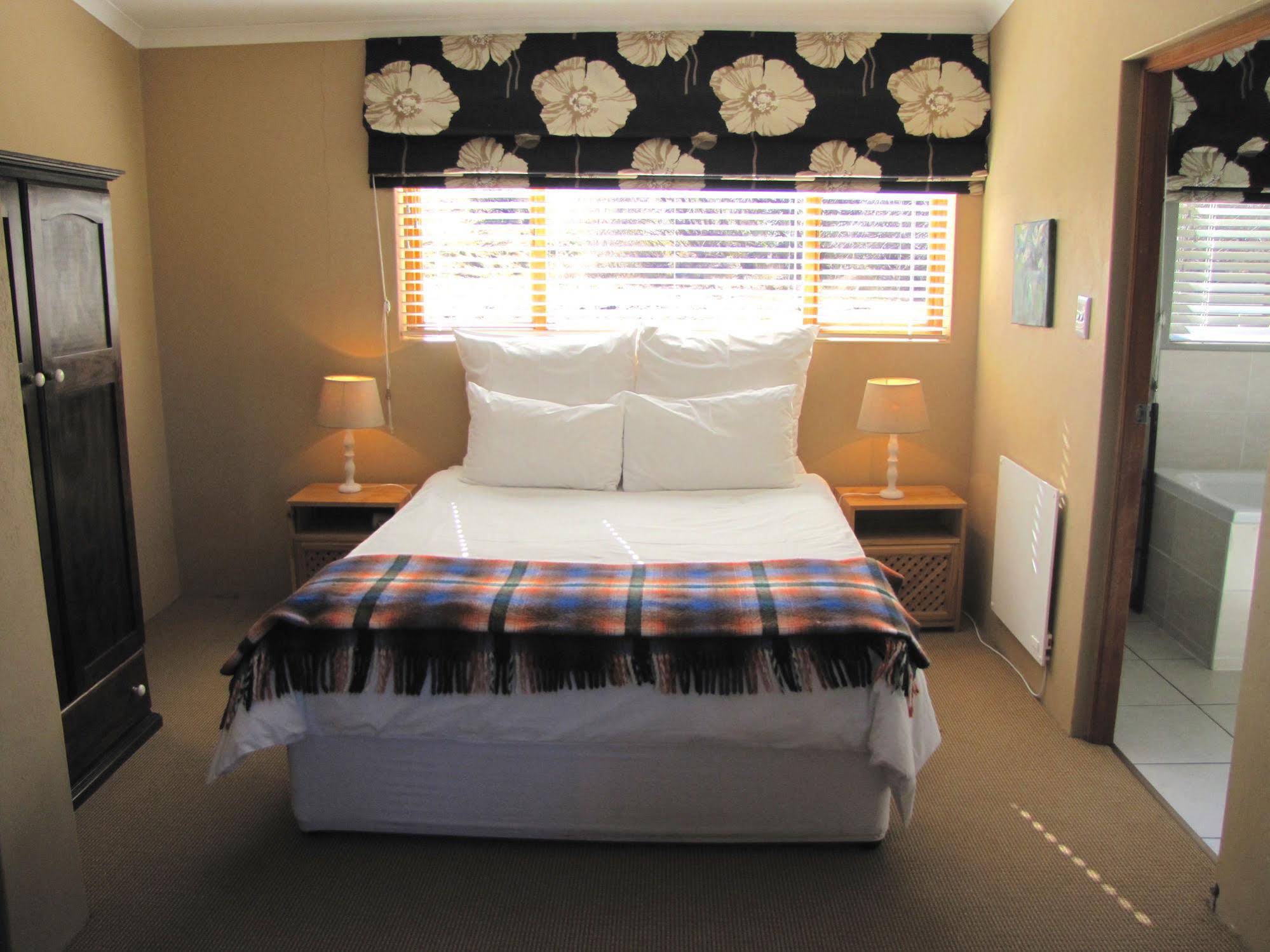 The Clarens Country House